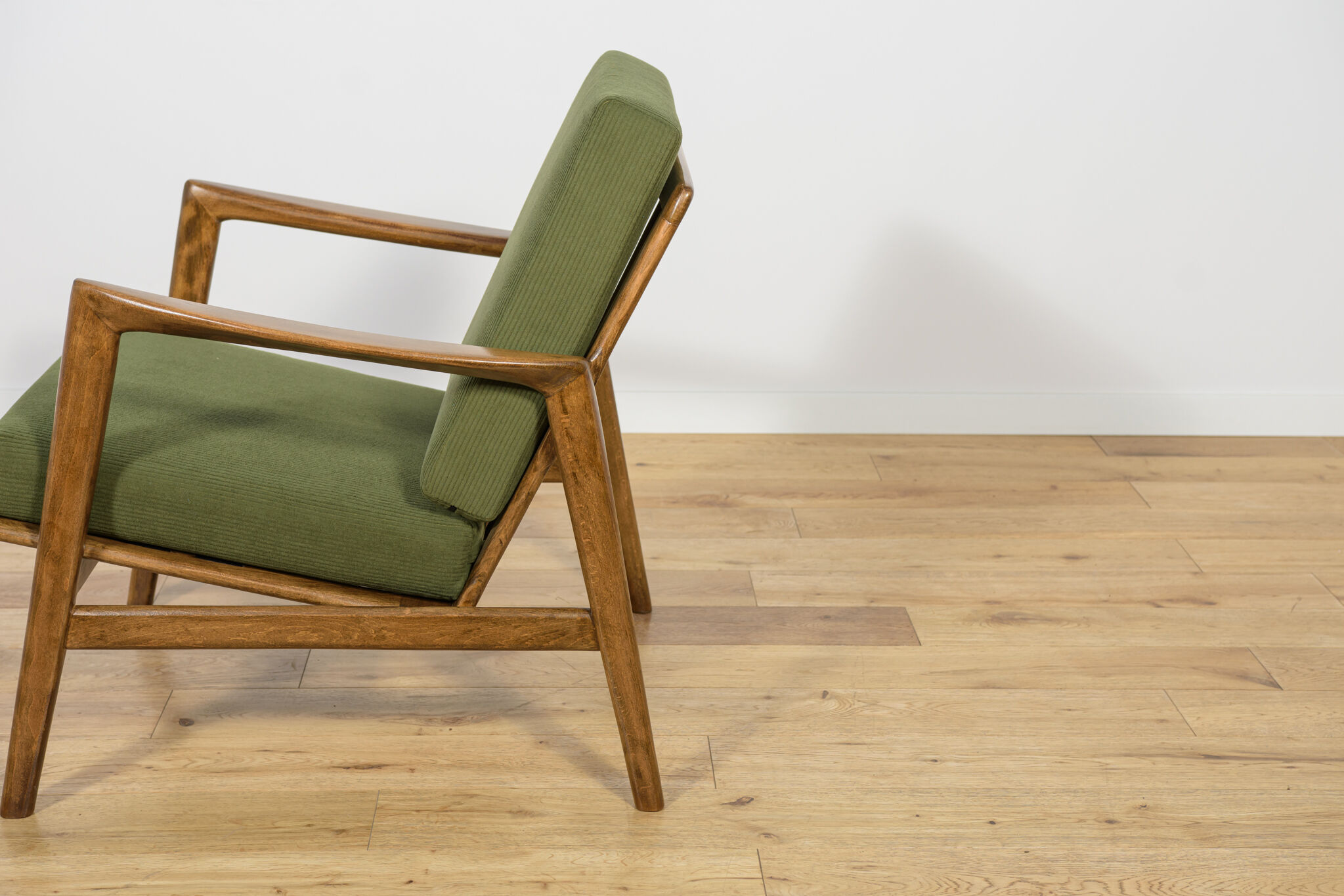 Model 300-139 lounge chairs from Swarzędz Factory, 1960s, set of 2
