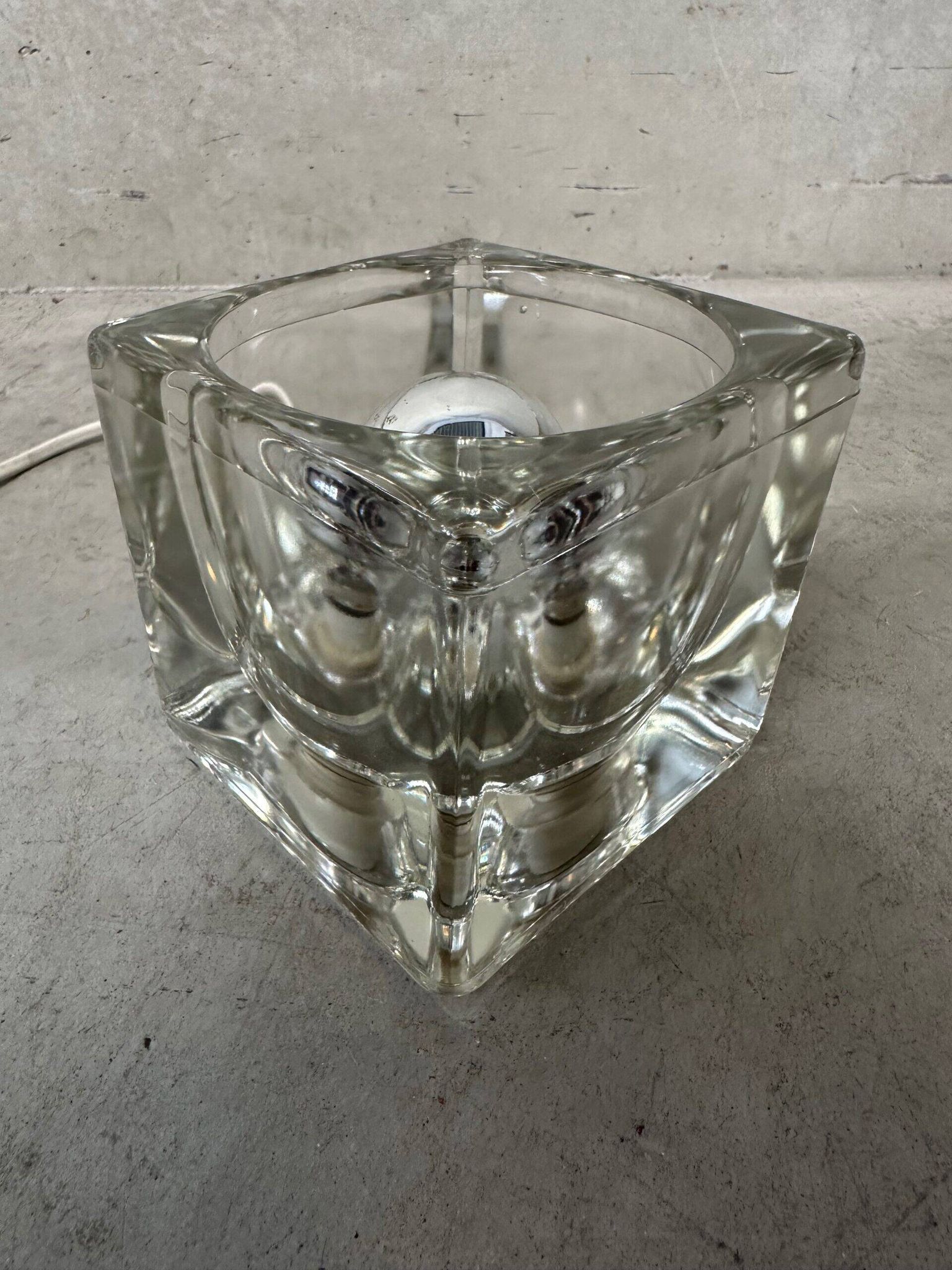 Lampe vintage 'cube de glace' – Peill & Putzler