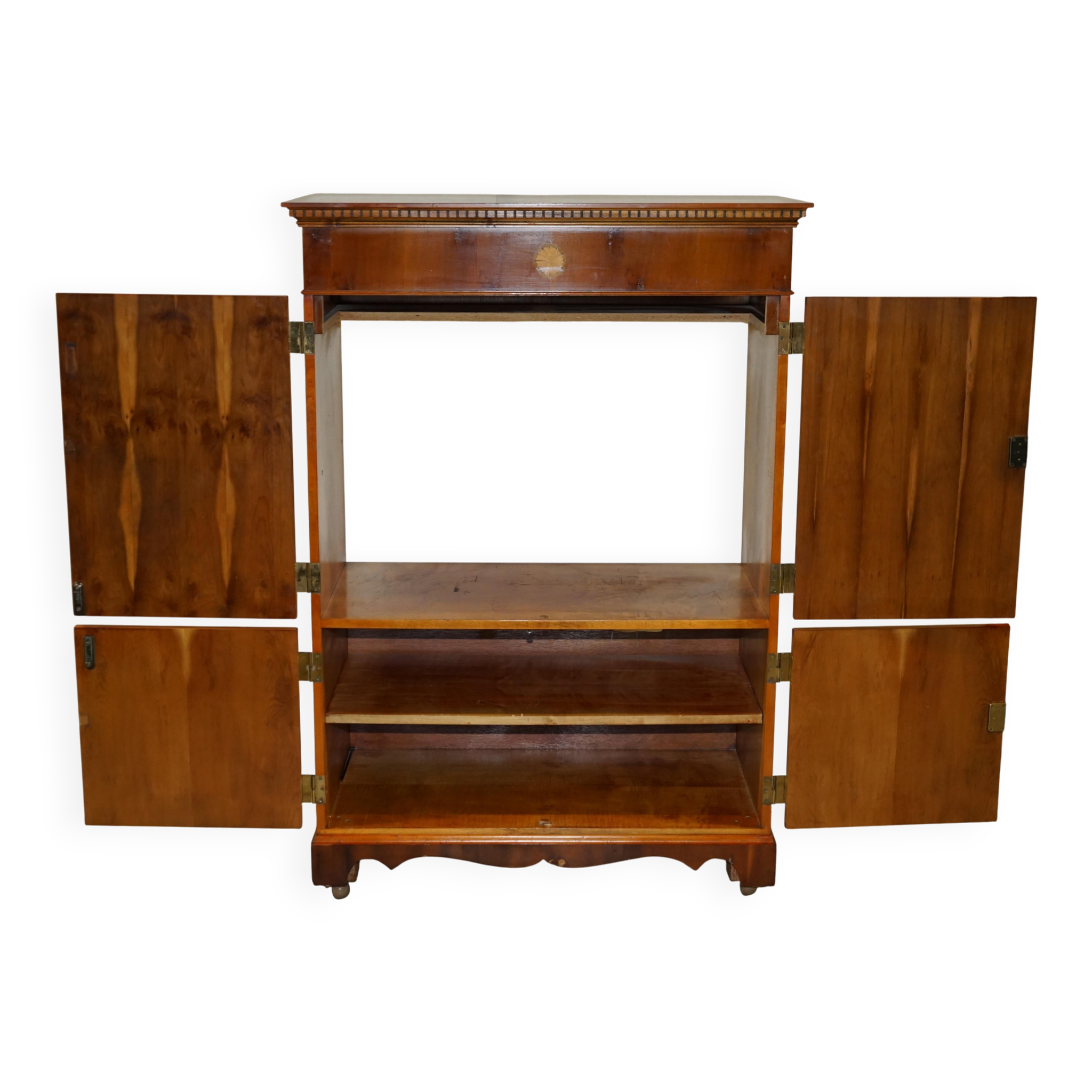 Wooden buffet TV in yew Abbey Craft Mid-Century Modern Sheraton details