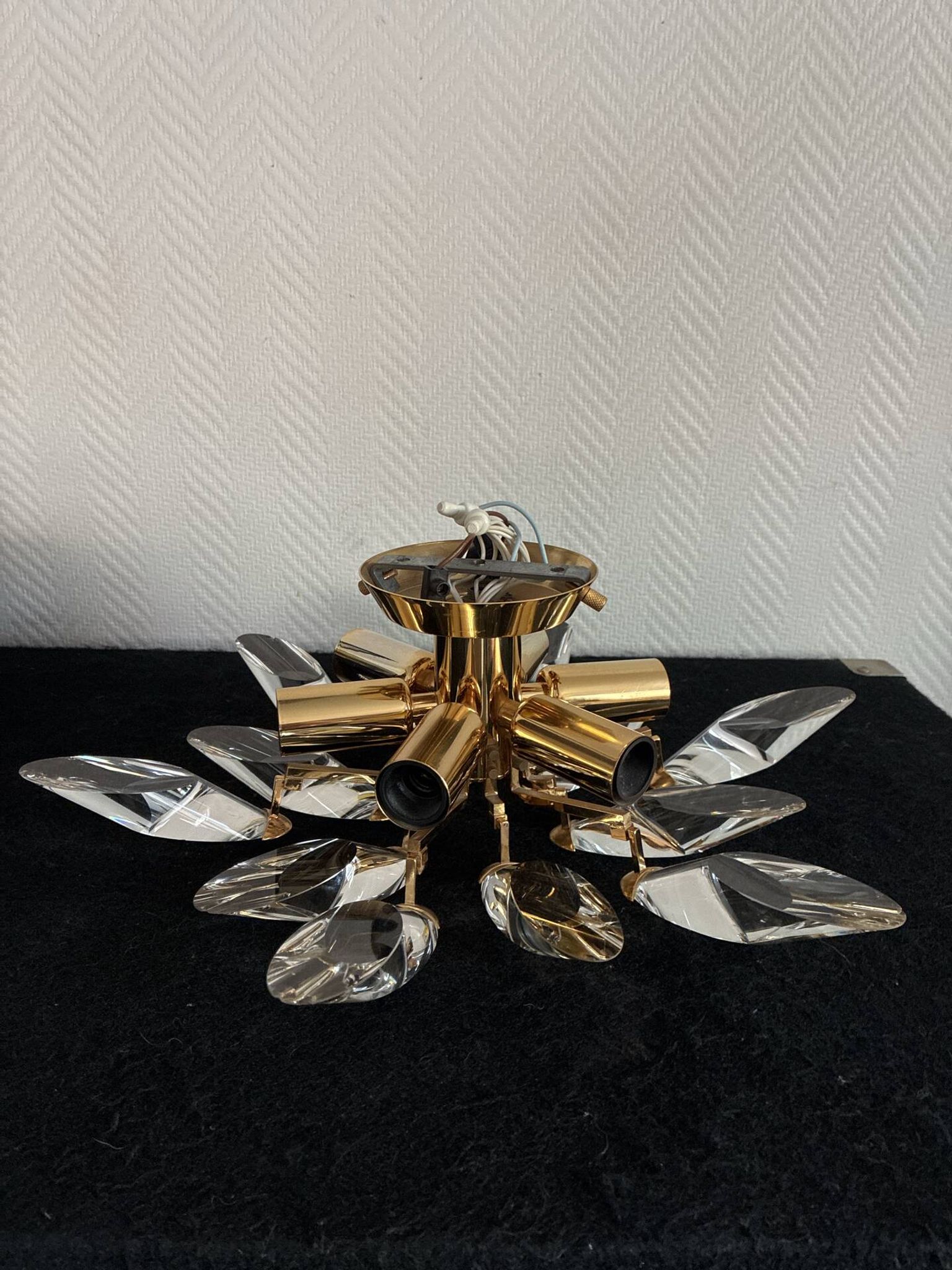 Vintage sputnik ceiling light — glass spikes
