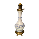Old Paris porcelain lamp on nineteenth century bronze frame