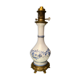 Old Paris porcelain lamp on nineteenth century bronze frame