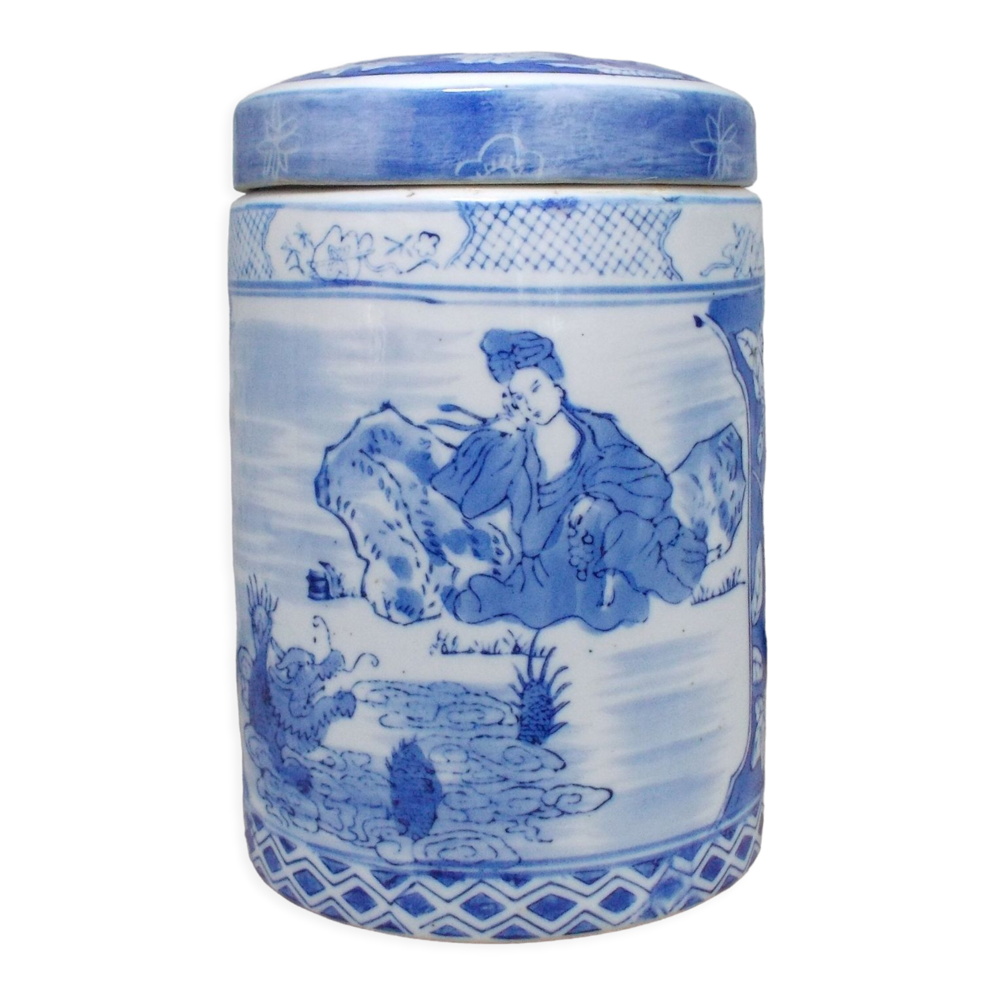 Vintage porcelain China pot covered white blue décor