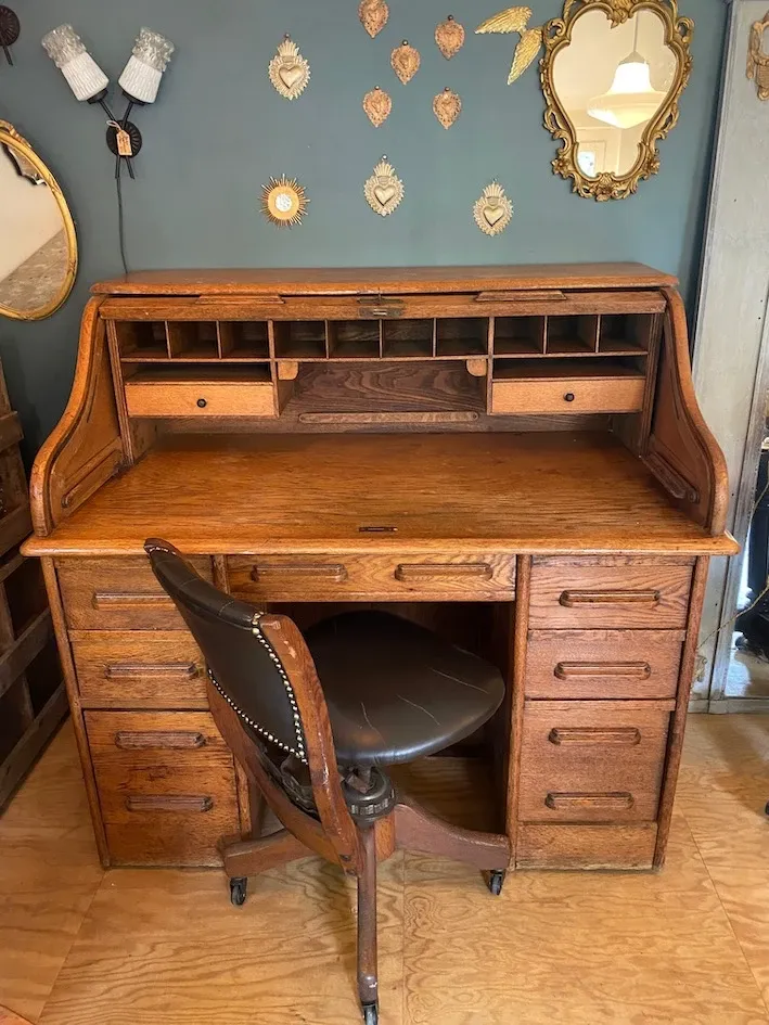 American cylinder desk 1930