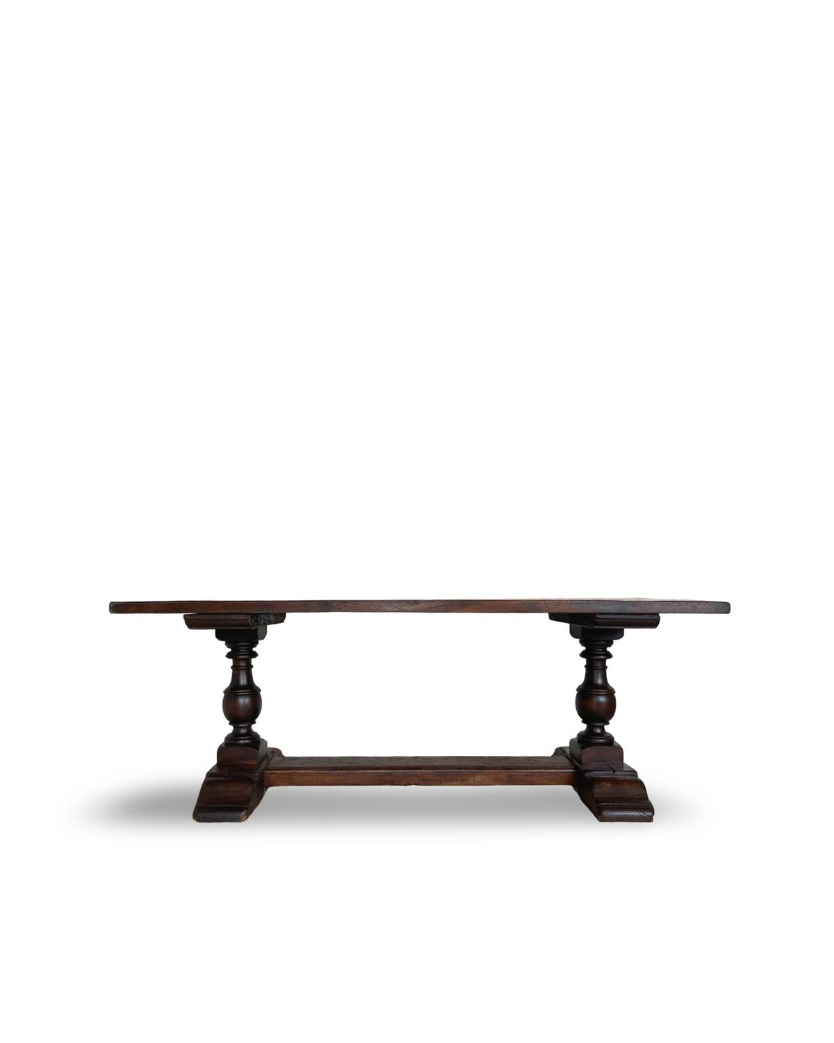 A fine 18th Century French walnut dining table