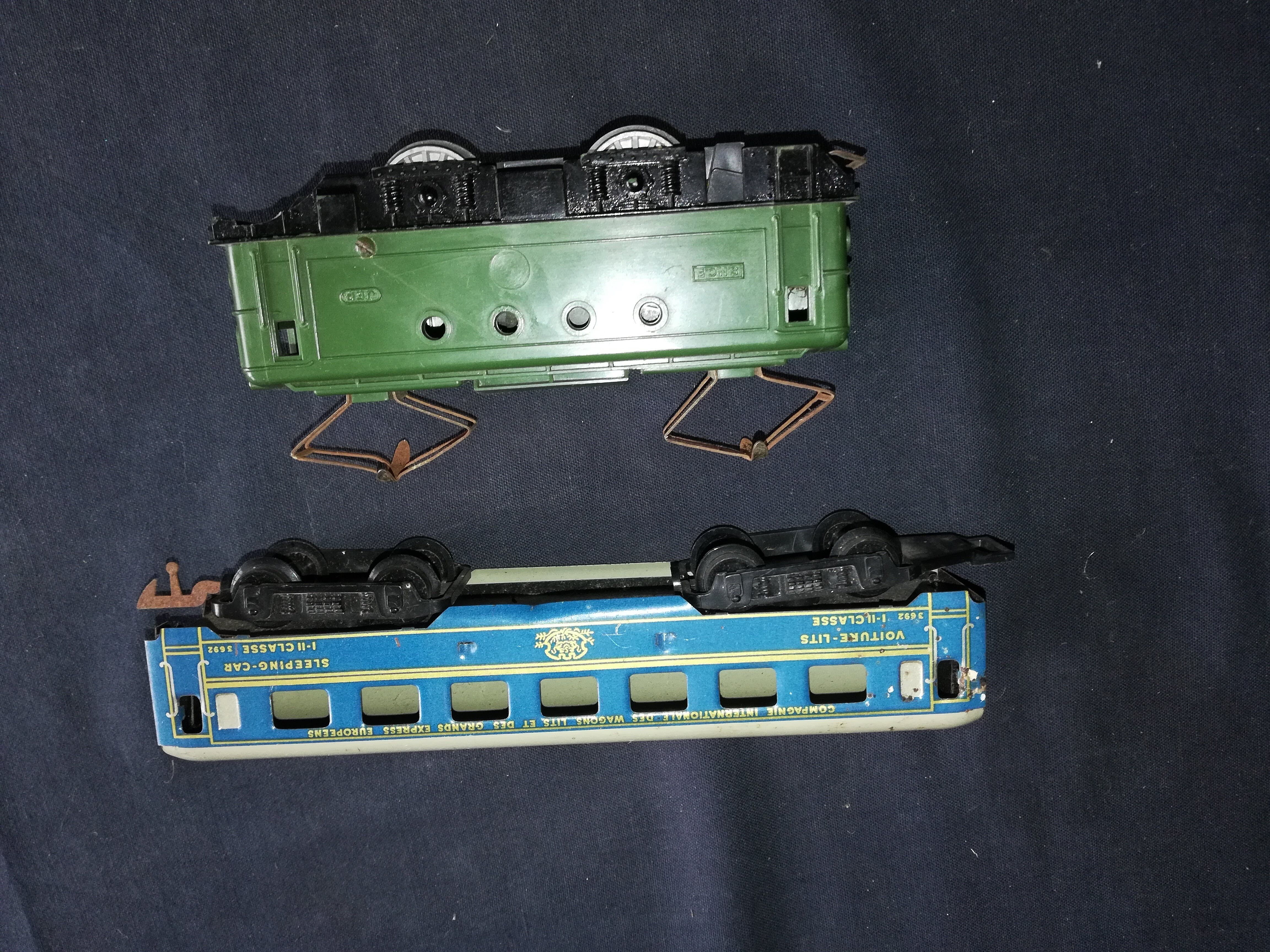 Locomotive and its Jep wagon