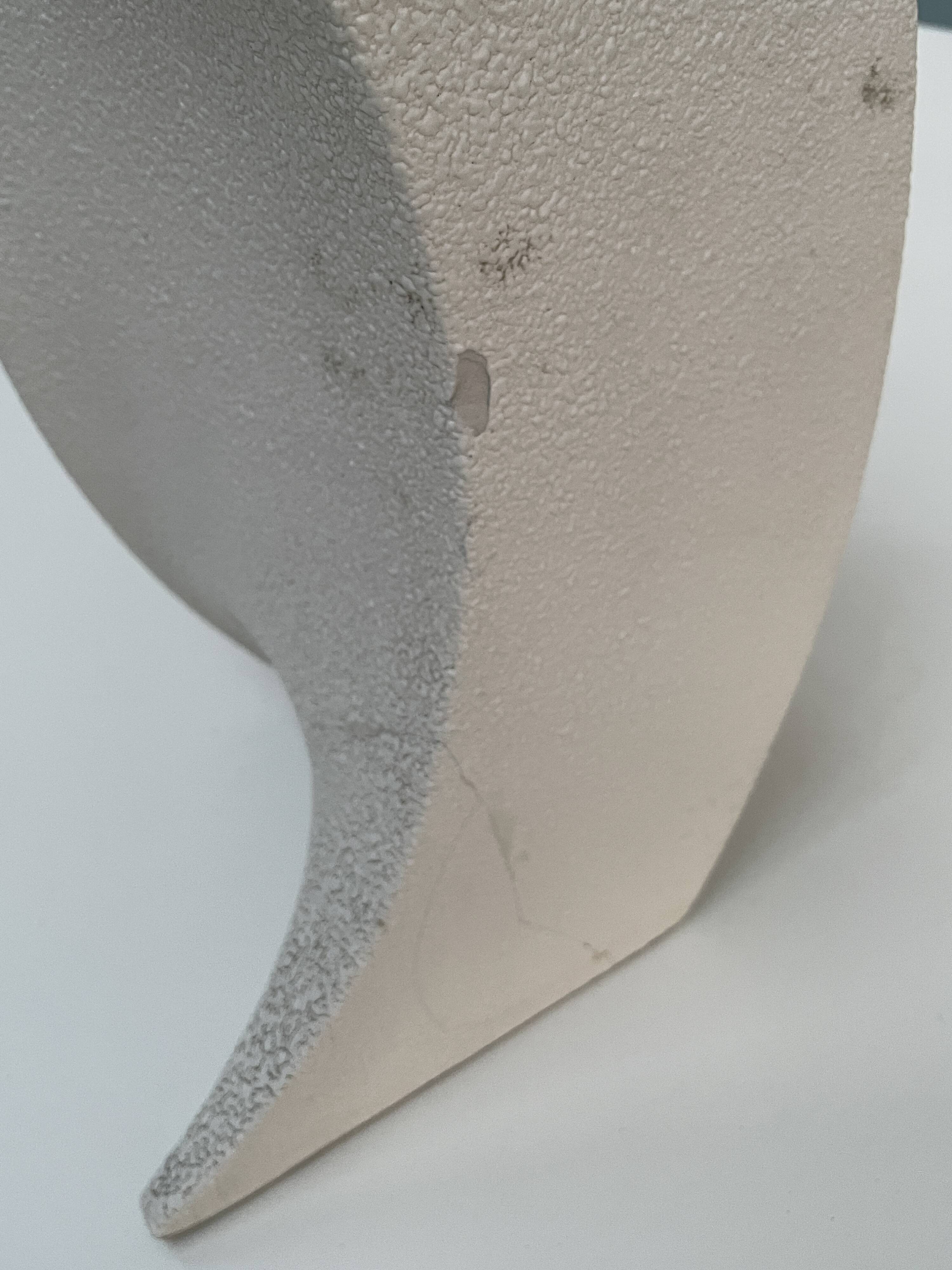 white vase Sculptural Wave -Ceramic - Roberto Rigon - Italy - 1960-70