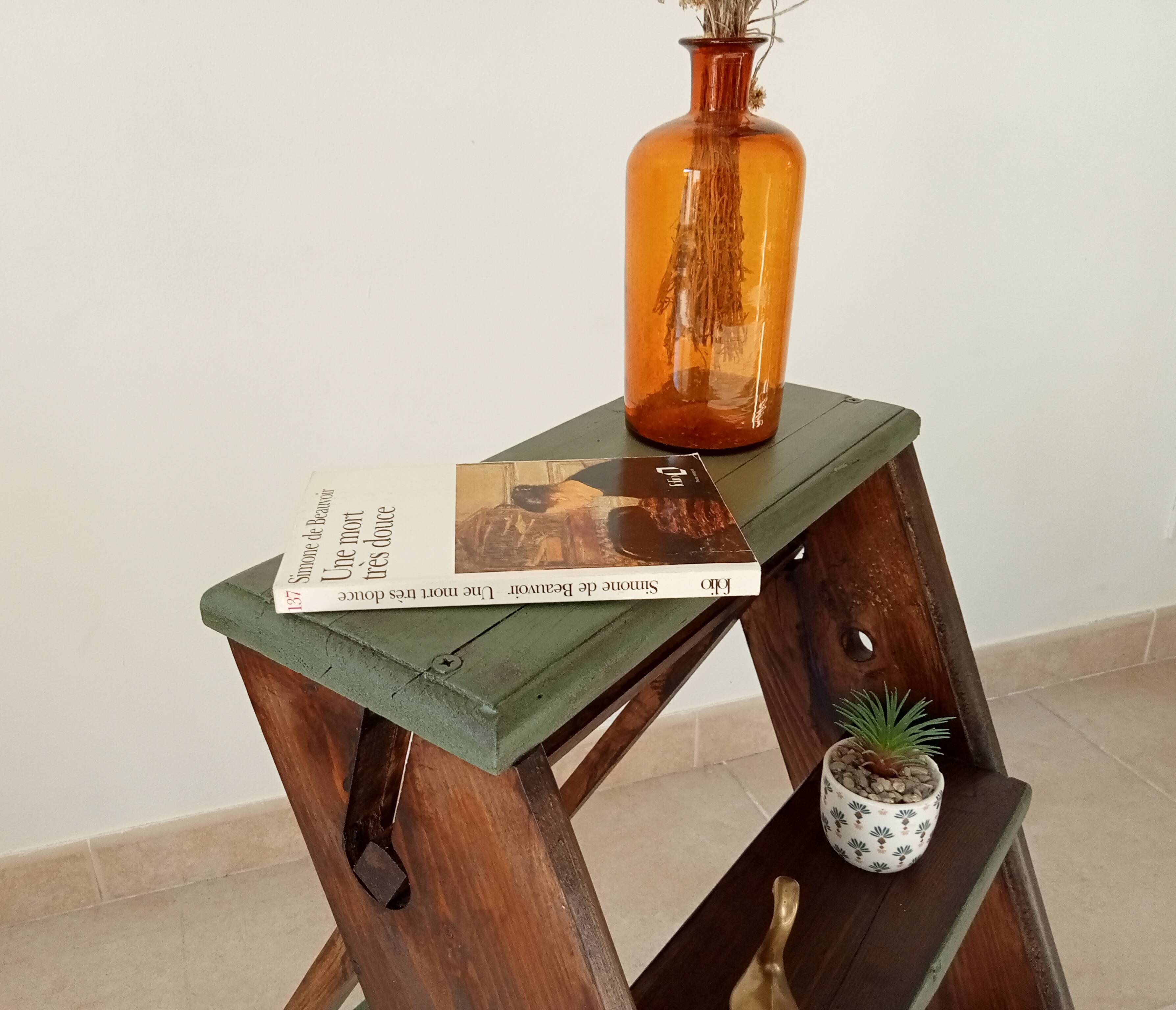 Vintage painter's stepladder