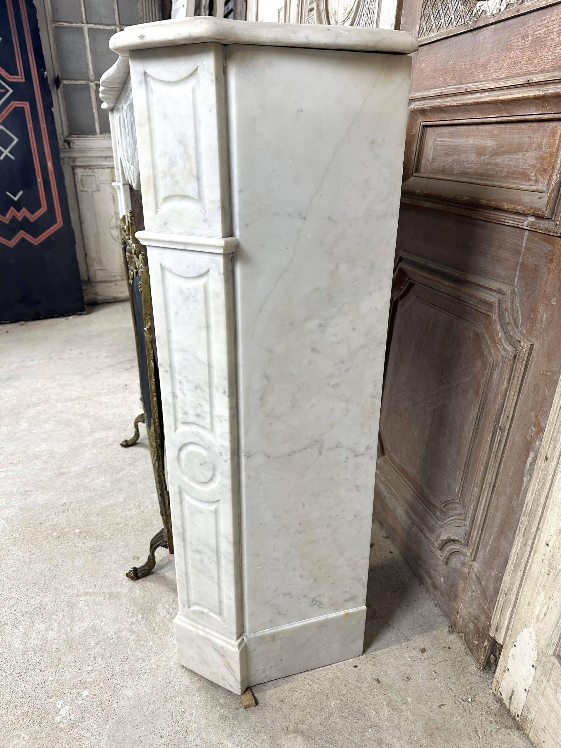 Louis XV style fireplace in white marble circa 1900