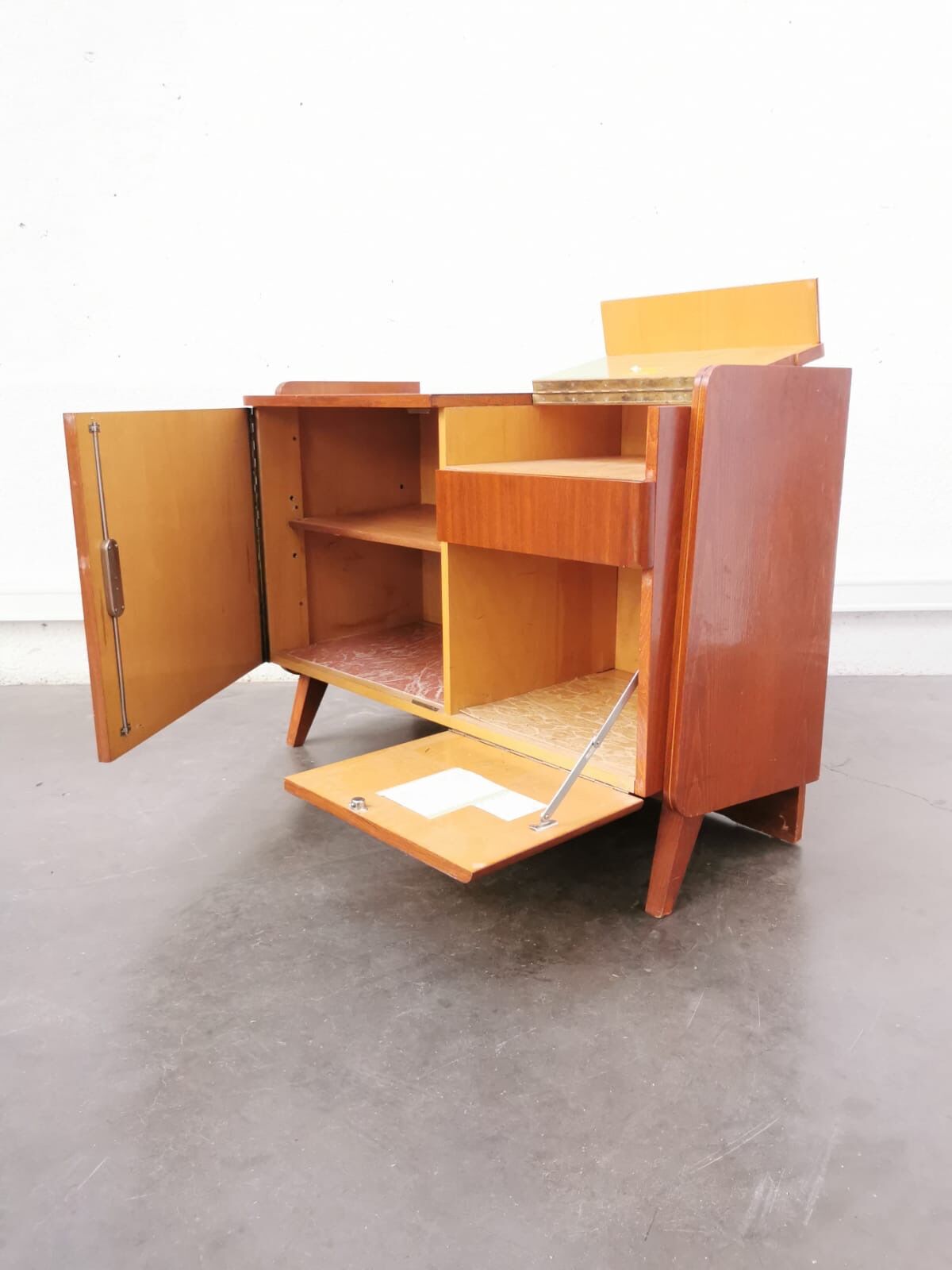Vintage buffet