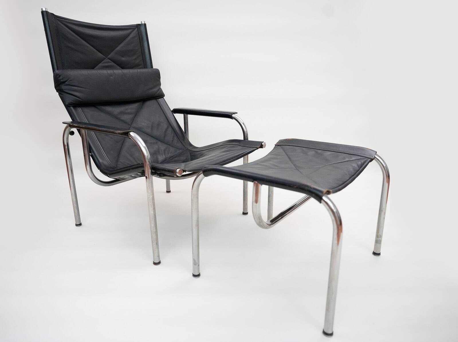 He1106 Lounge Chair with Ottoman by Hans Eichenberger for Strässle, 1970s