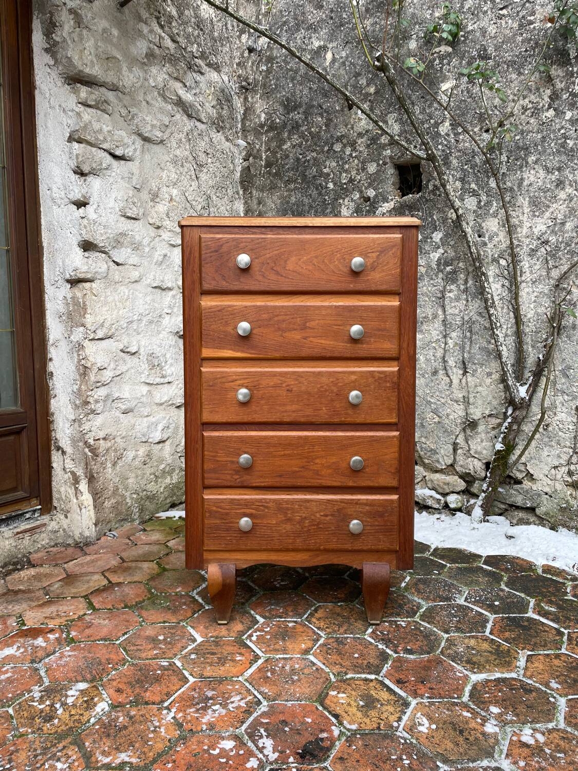 Vintage chest of drawers