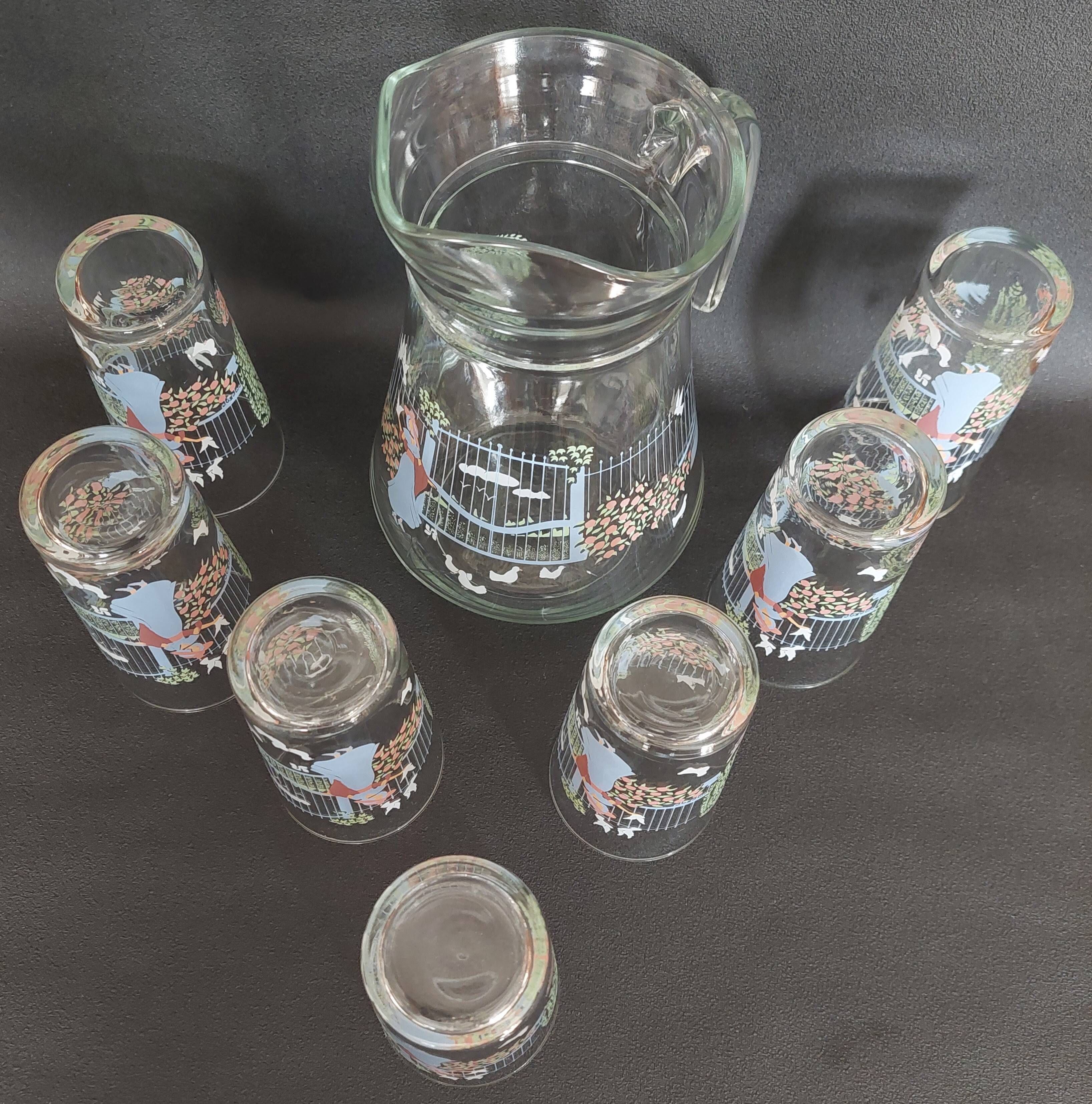 Vintage orangeade service Yves Rocher from the 1980s.