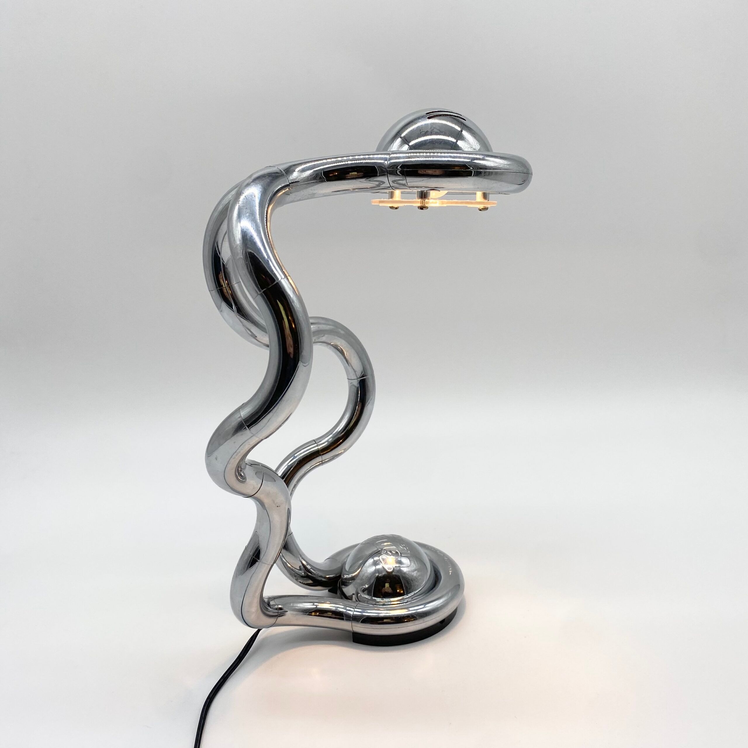 "Tangle" lamp by Richard Zawitz, 1991