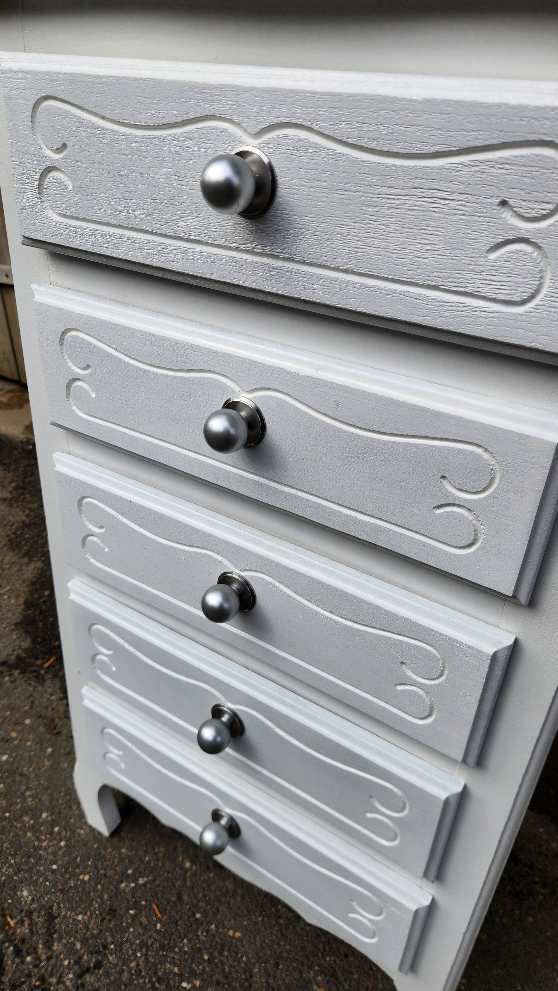 beau chifonnier 5 tiroirs blanc en bois