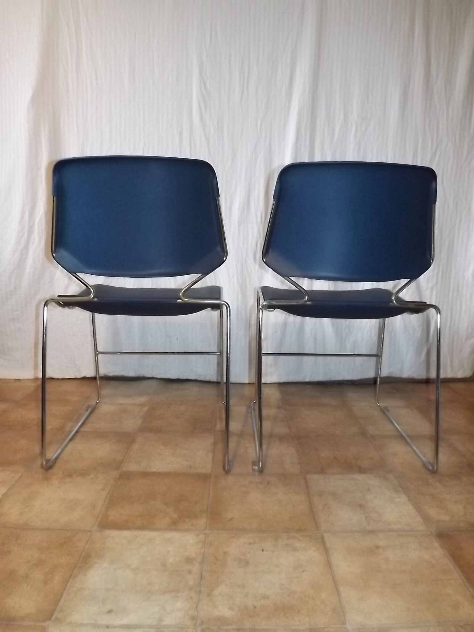 Eurosit chairs design Krueger Matrix 1980
