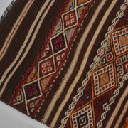 Tapis kilim décoratif anatolien vintage