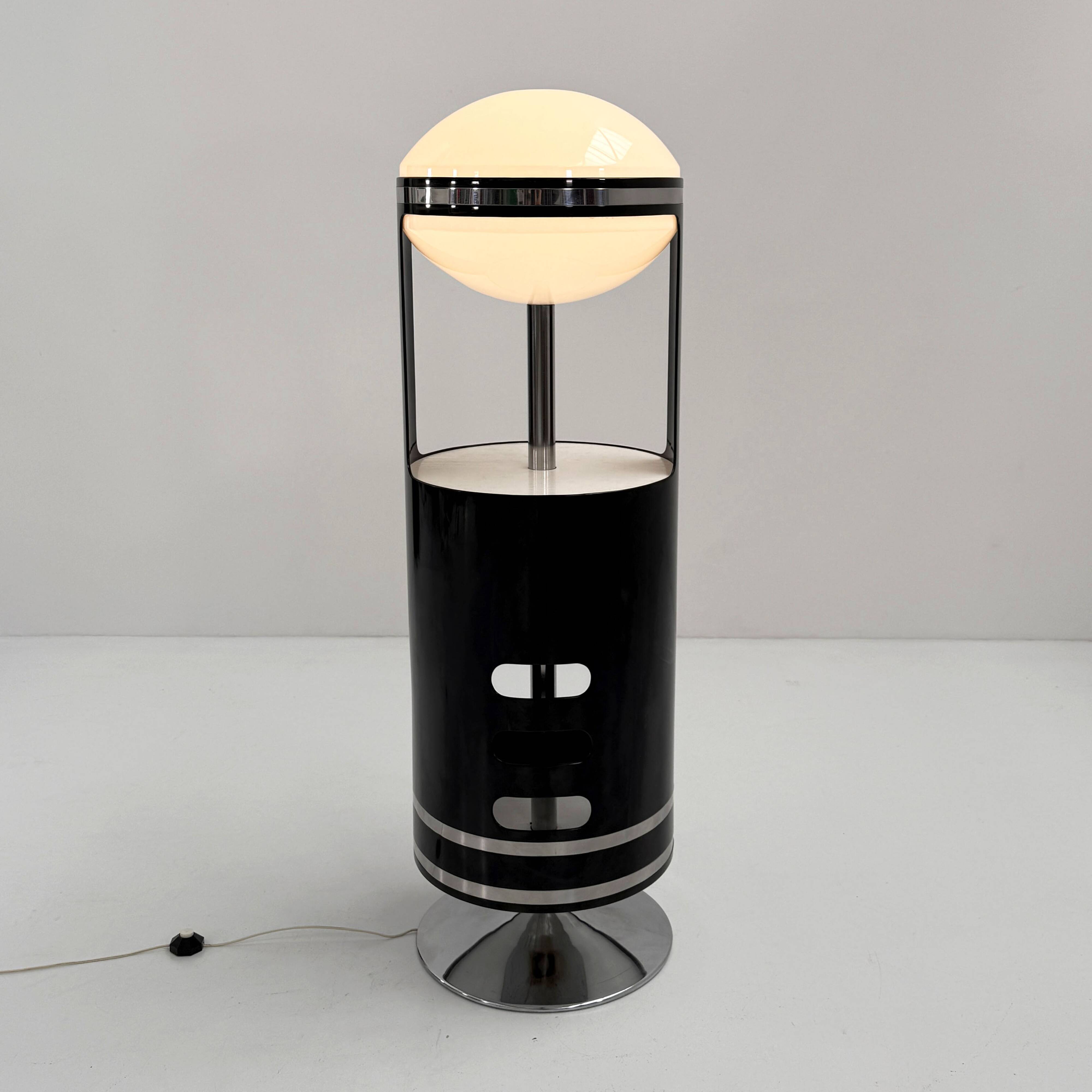 Bar Cabinet Pivotant avec Lampe Intégrée, 1960