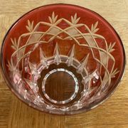 7 verres à apéritif en verre rouge et transparent ciselés vintage