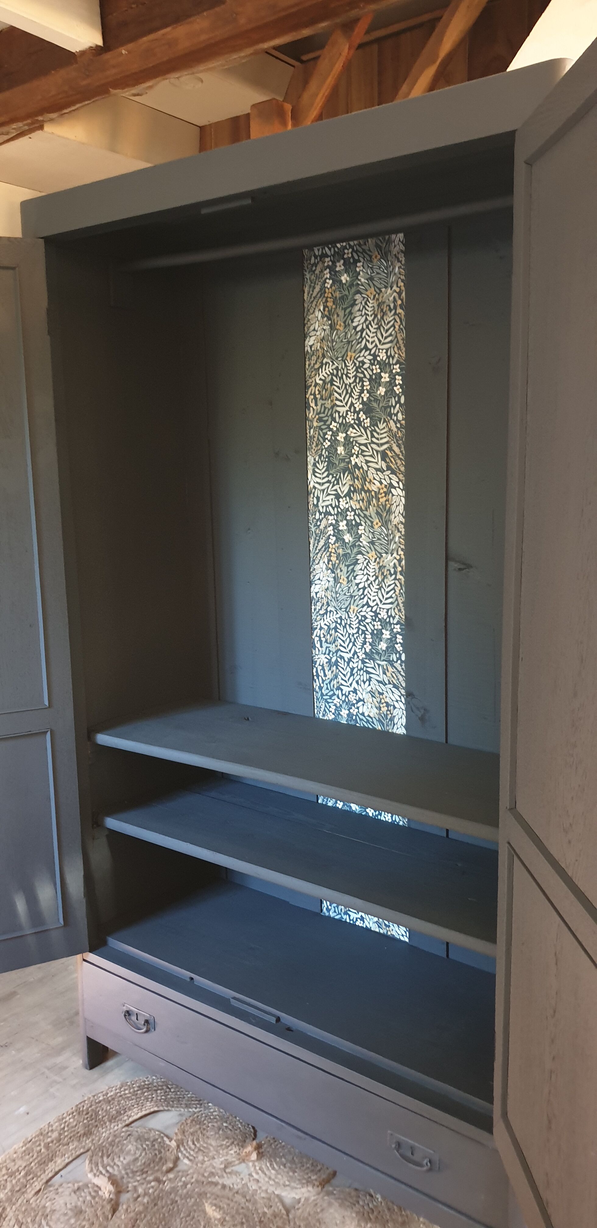 Grey cabinet