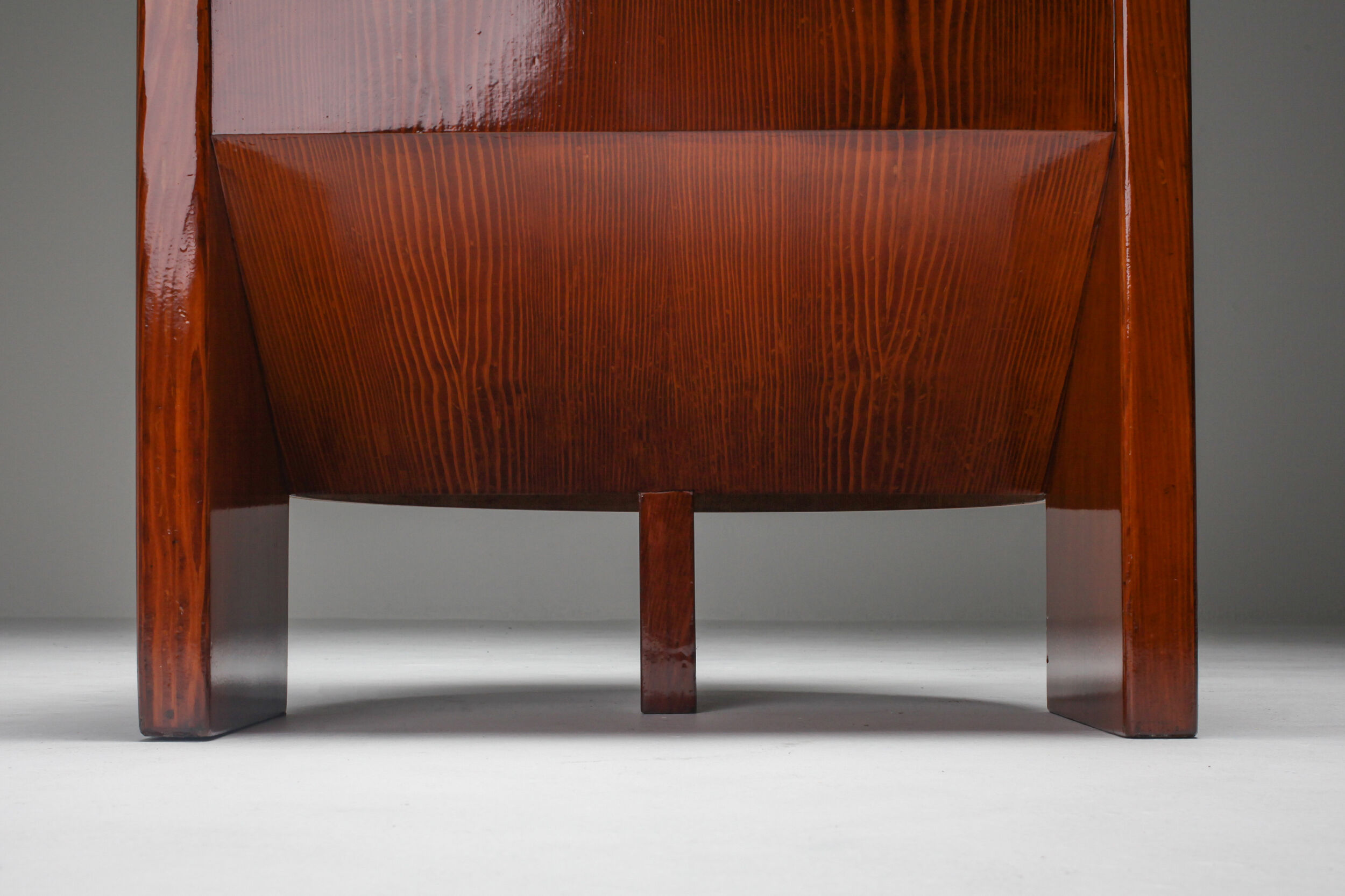 Fauteuil moderniste en acajou - années 1930