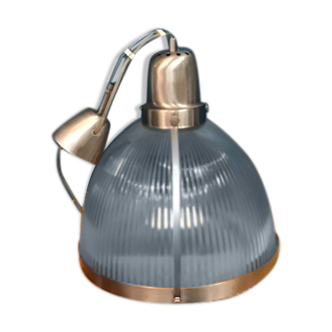 Industrial style lamp