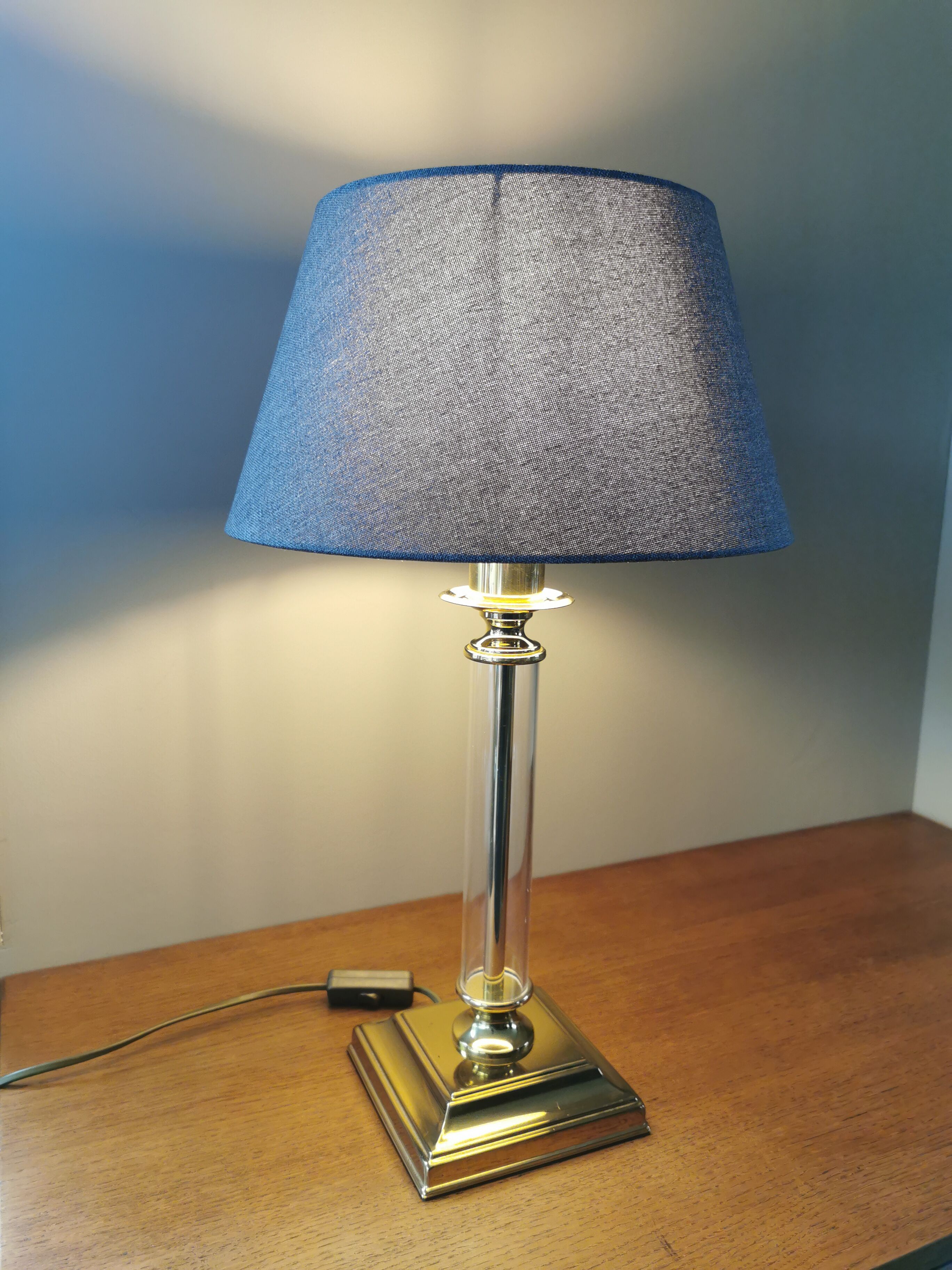 Old lamp, circa 80