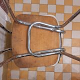 2 chaises en formica