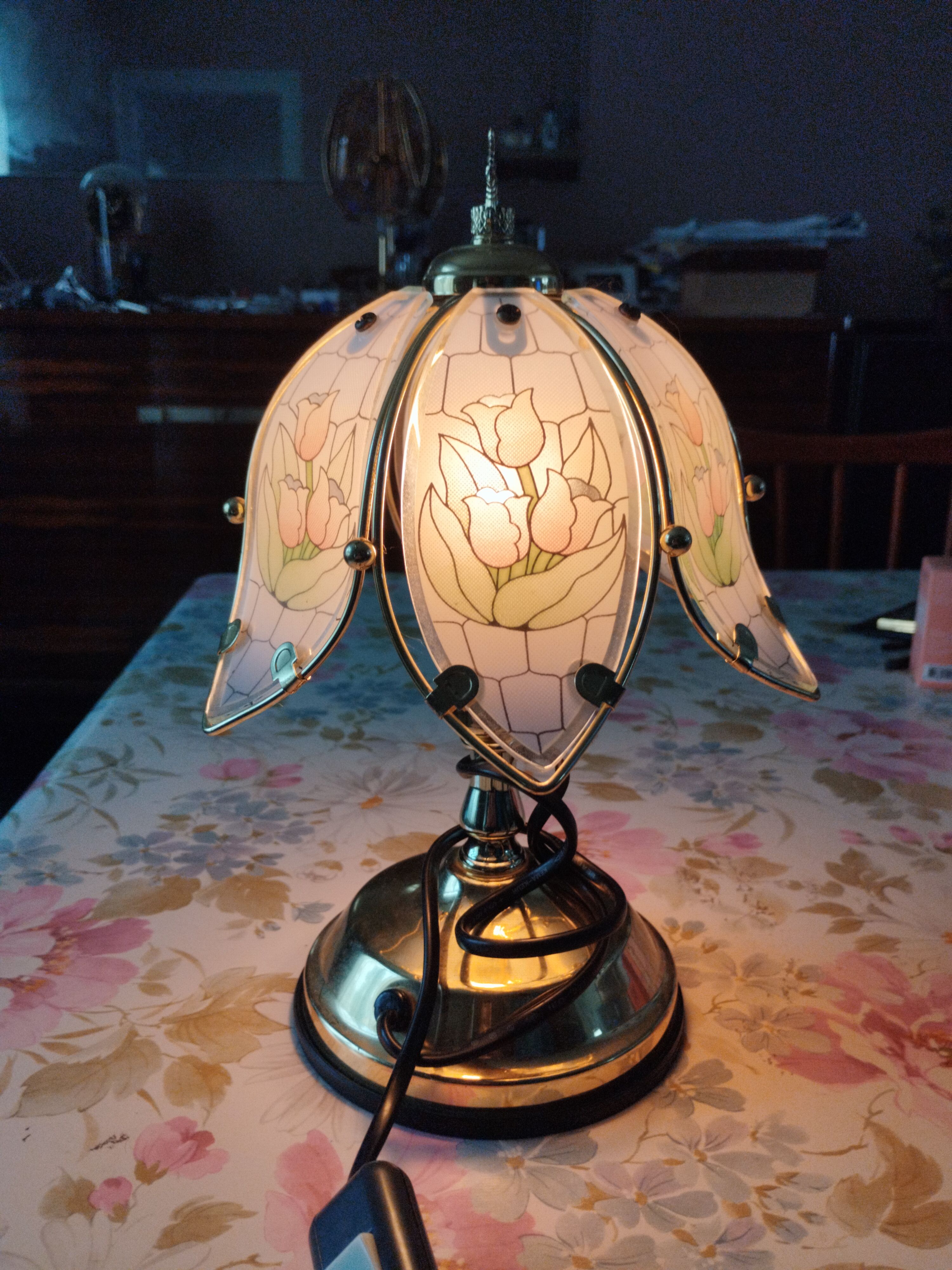 Small touch bedside lamp