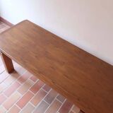 Large solid retractable coffee table