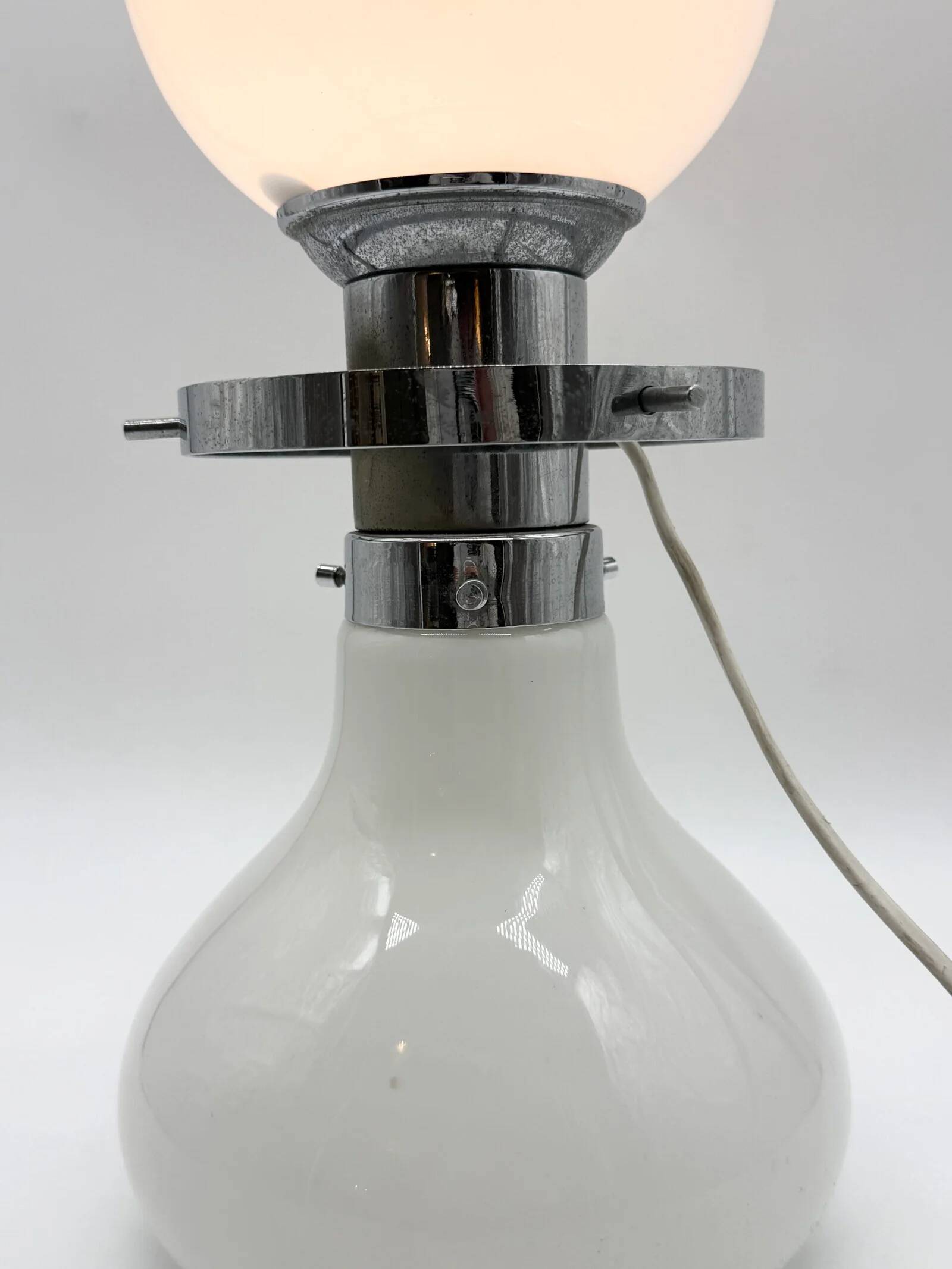 "Space Age" chrome table lamp, Italy 1970s