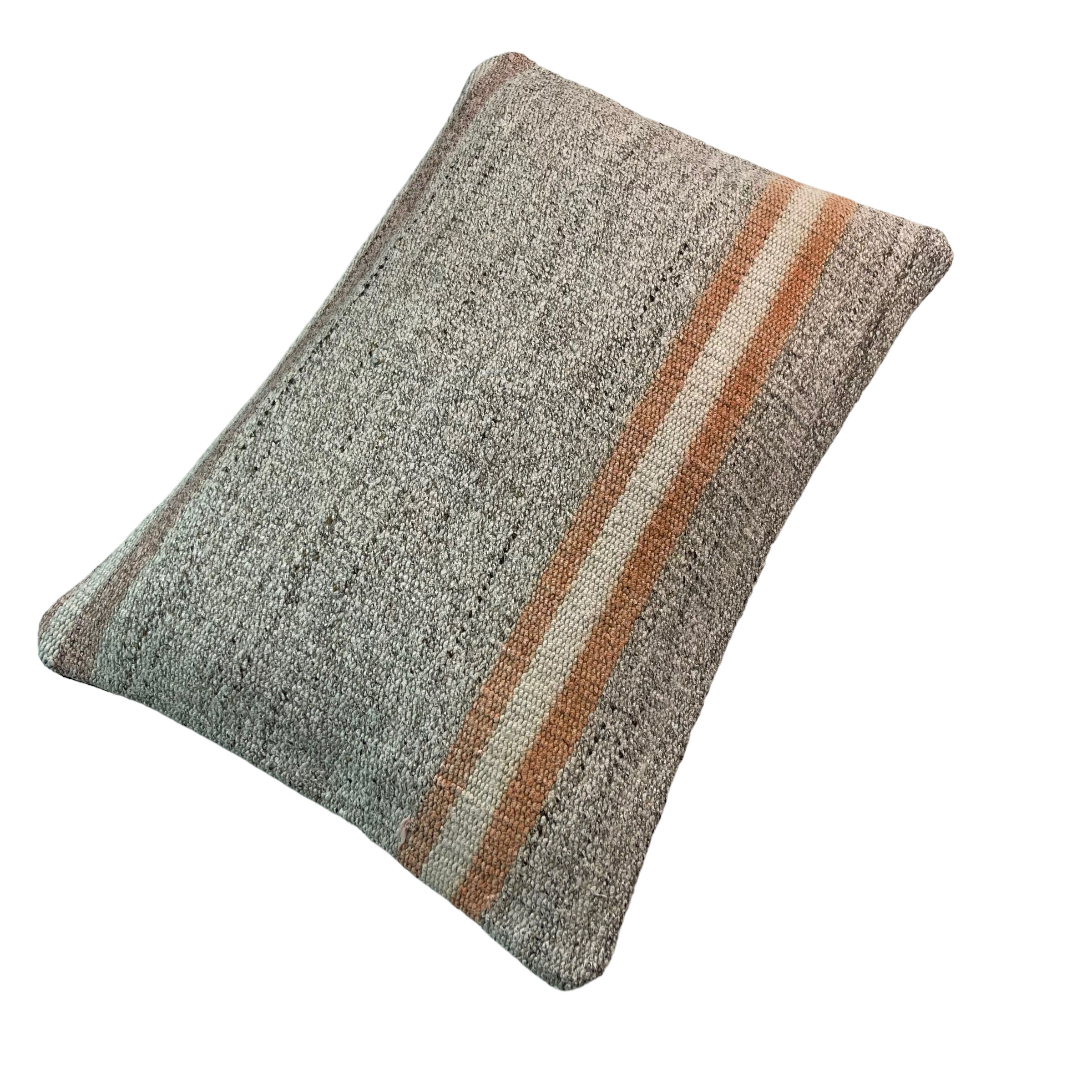 Vintage turkish kilim cushion cover 30x50cm