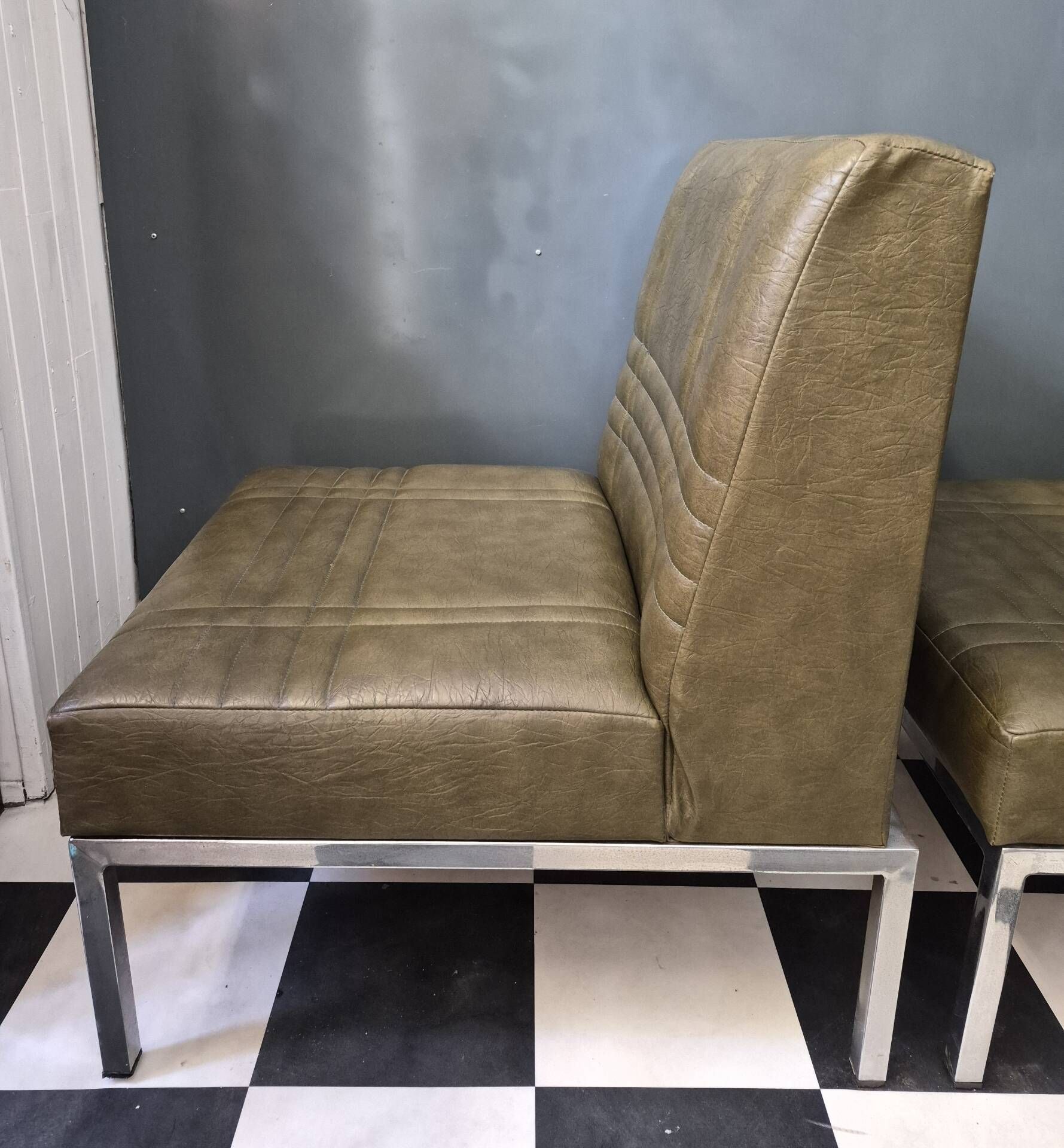 Ensemble suite de 3 chauffeuses fauteuils Vintage