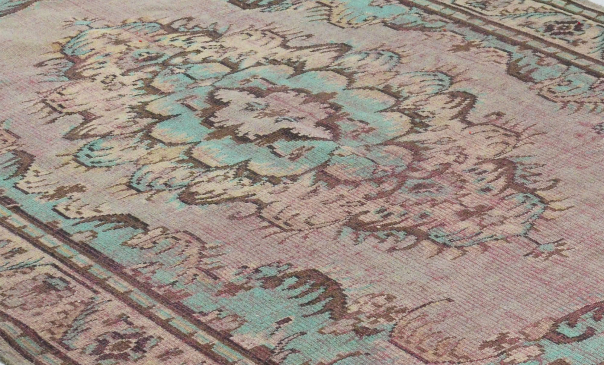 Anatolian handmade rug 270 x 190 cm