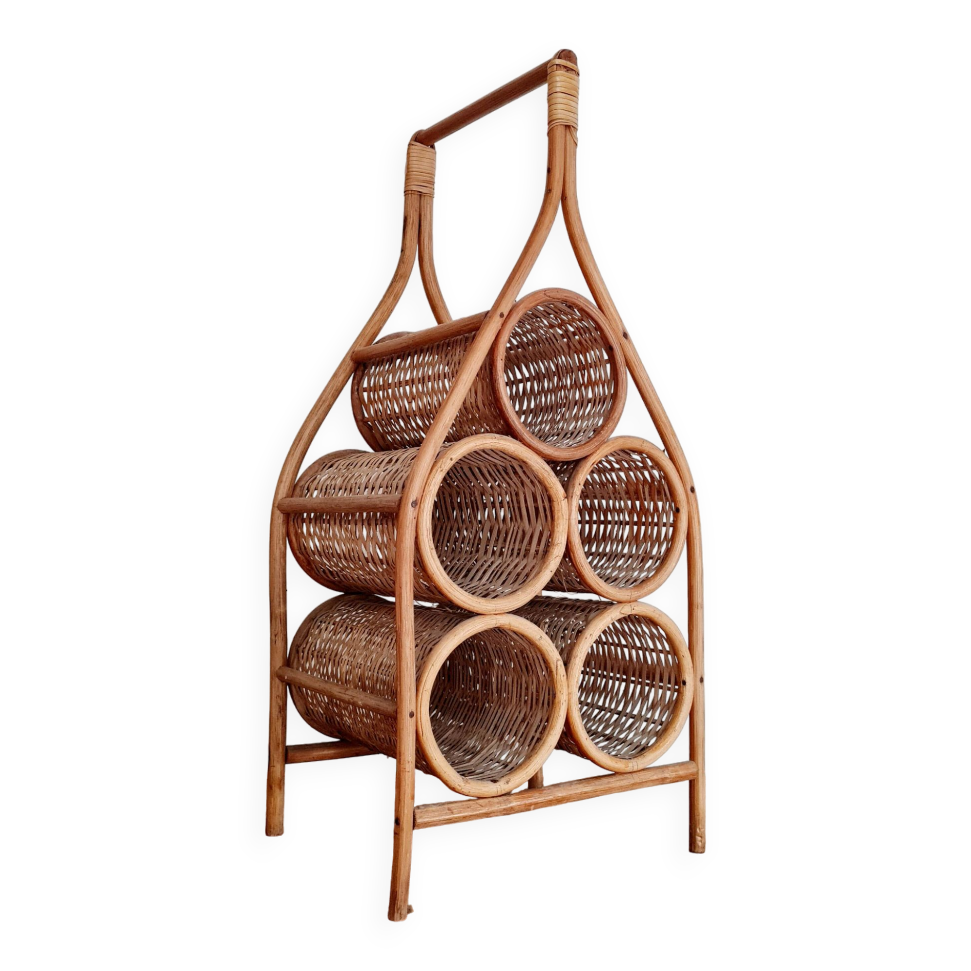 Rattan bottle holder