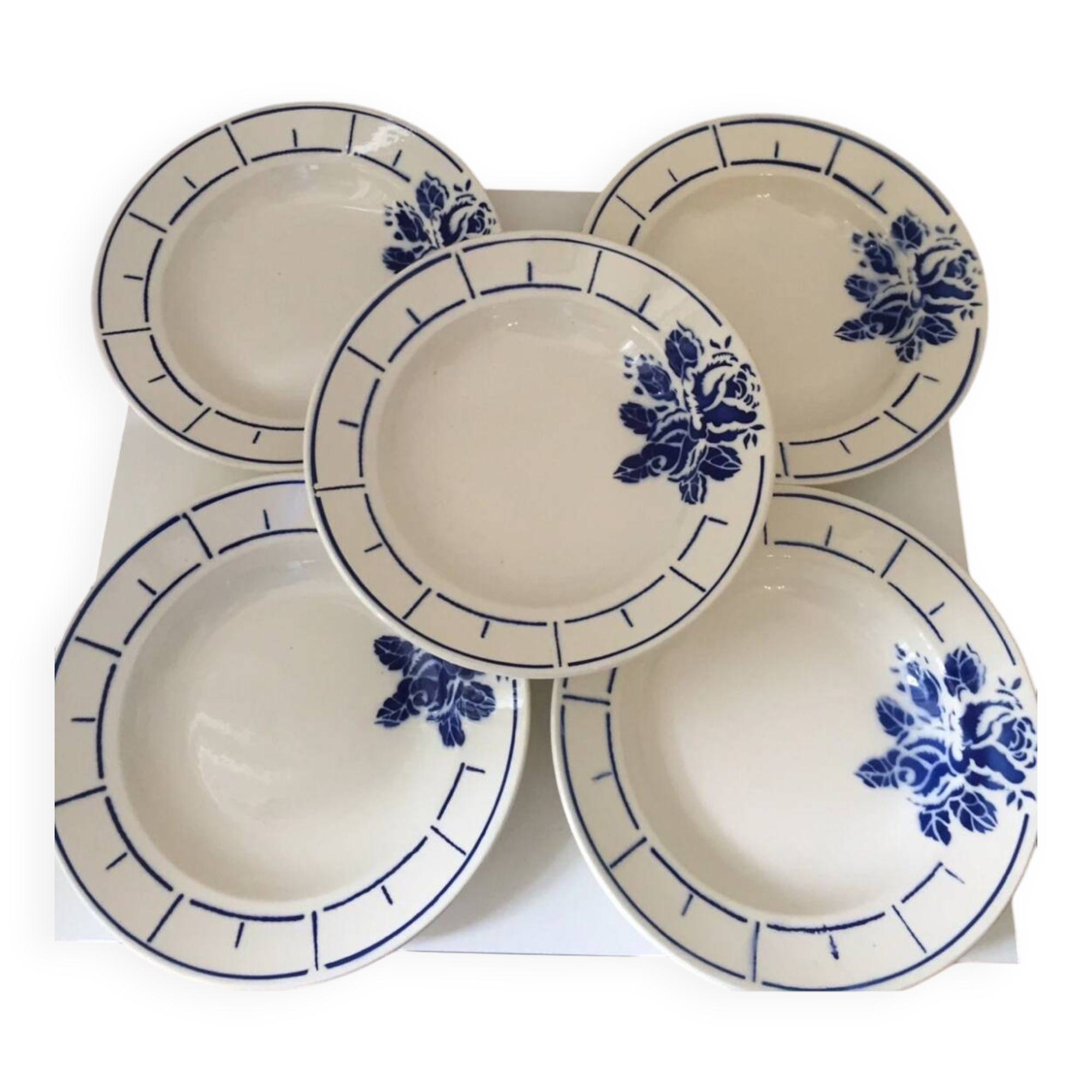 Terre de Fer Badonviller Chanzelles Blue pattern soup plates