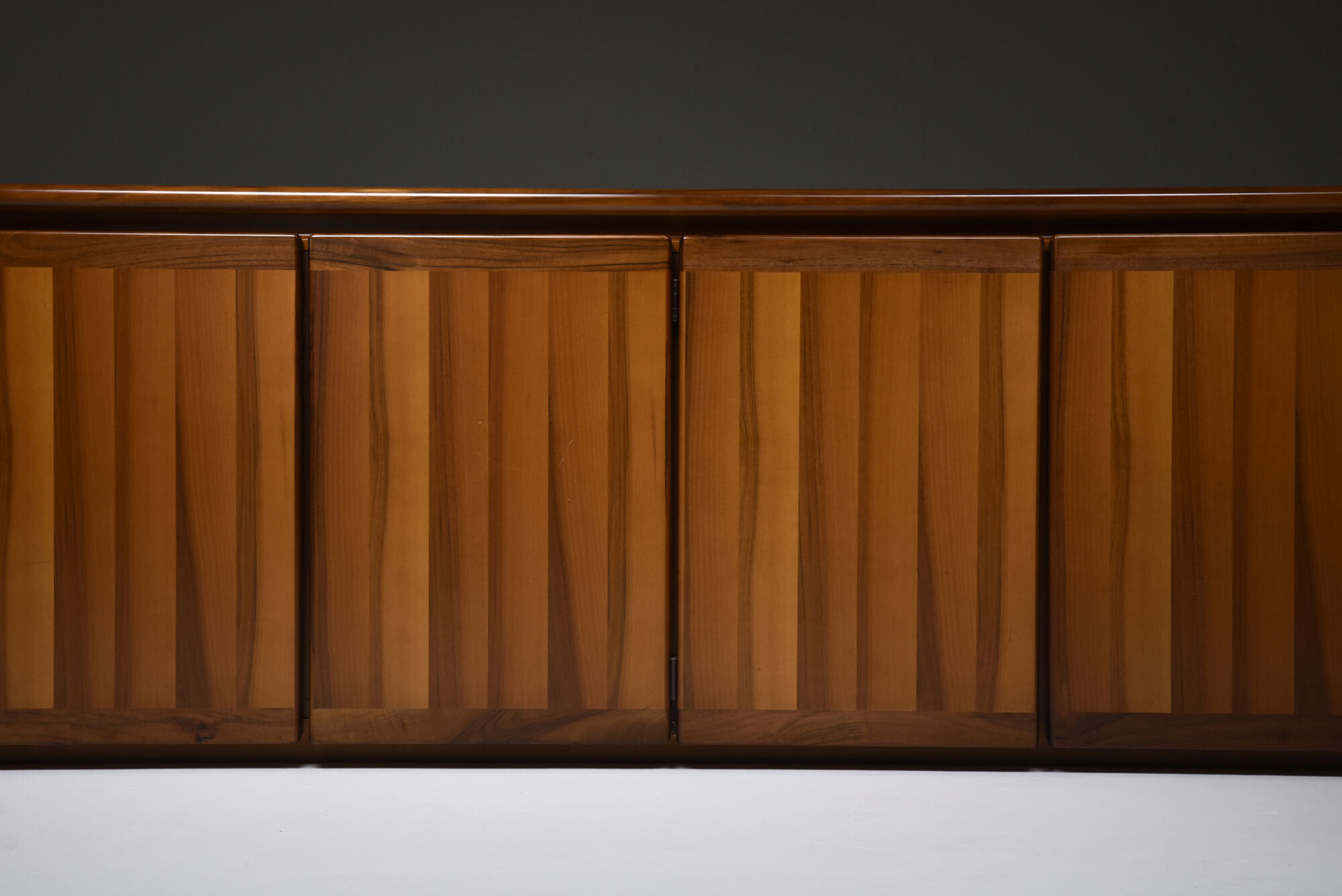 Enfilade 'sapporo' de Mario Marenco pour Mobilgirgi 1970