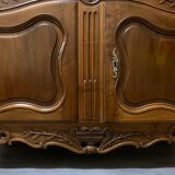 openwork Provençal credenza in walnut of the eighteenth century