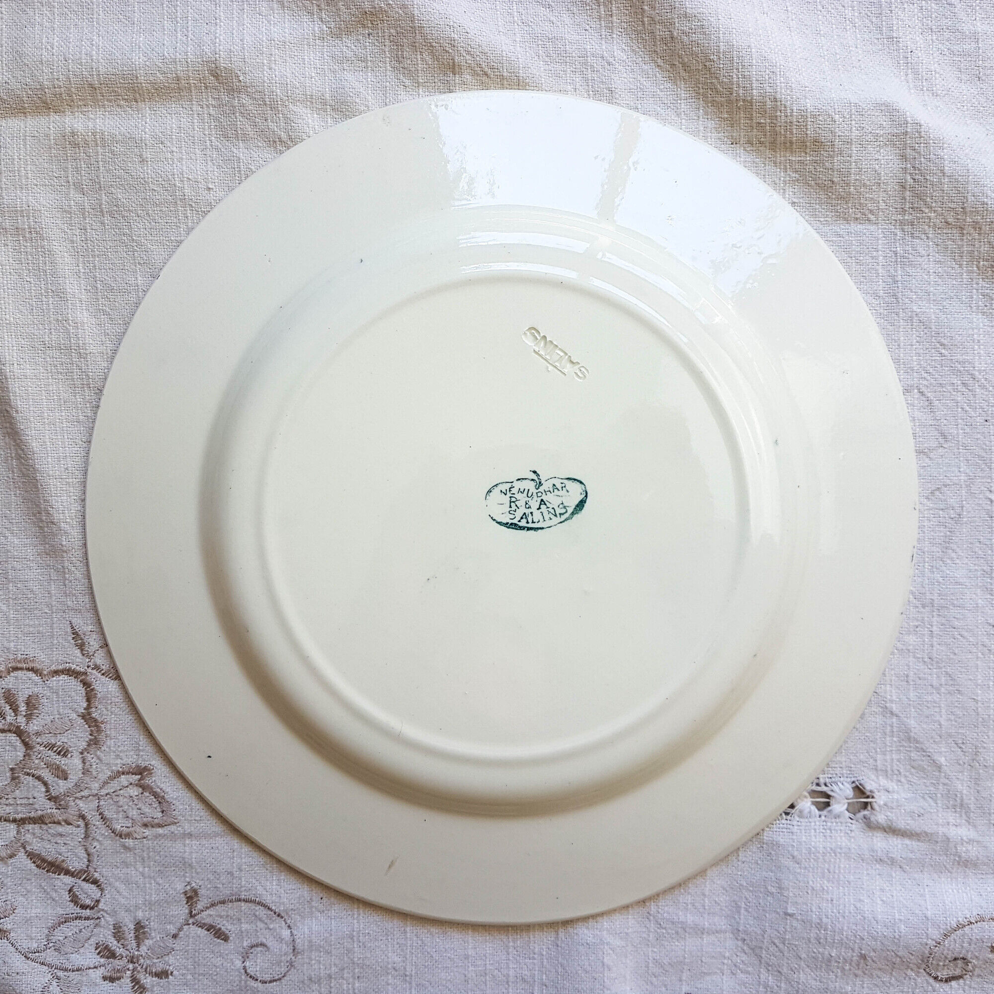 Lot de 6 assiettes plates Terre de Fer "Nénuphar" R&A Salins