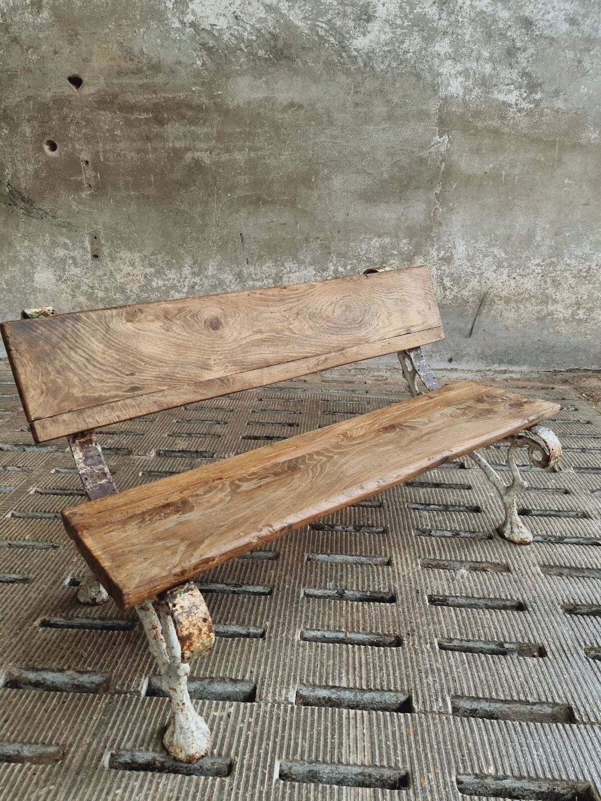 Antique garden bench oak on cast iron legs 125 cm