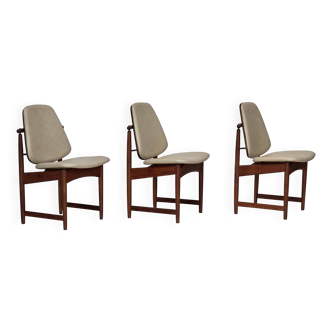 1960s, Danish design by Arne Vodder, set of 3 chairs, teak wood, furniture