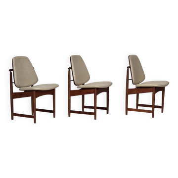 1960s, Danish design by Arne Vodder, set of 3 chairs, teak wood, furniture