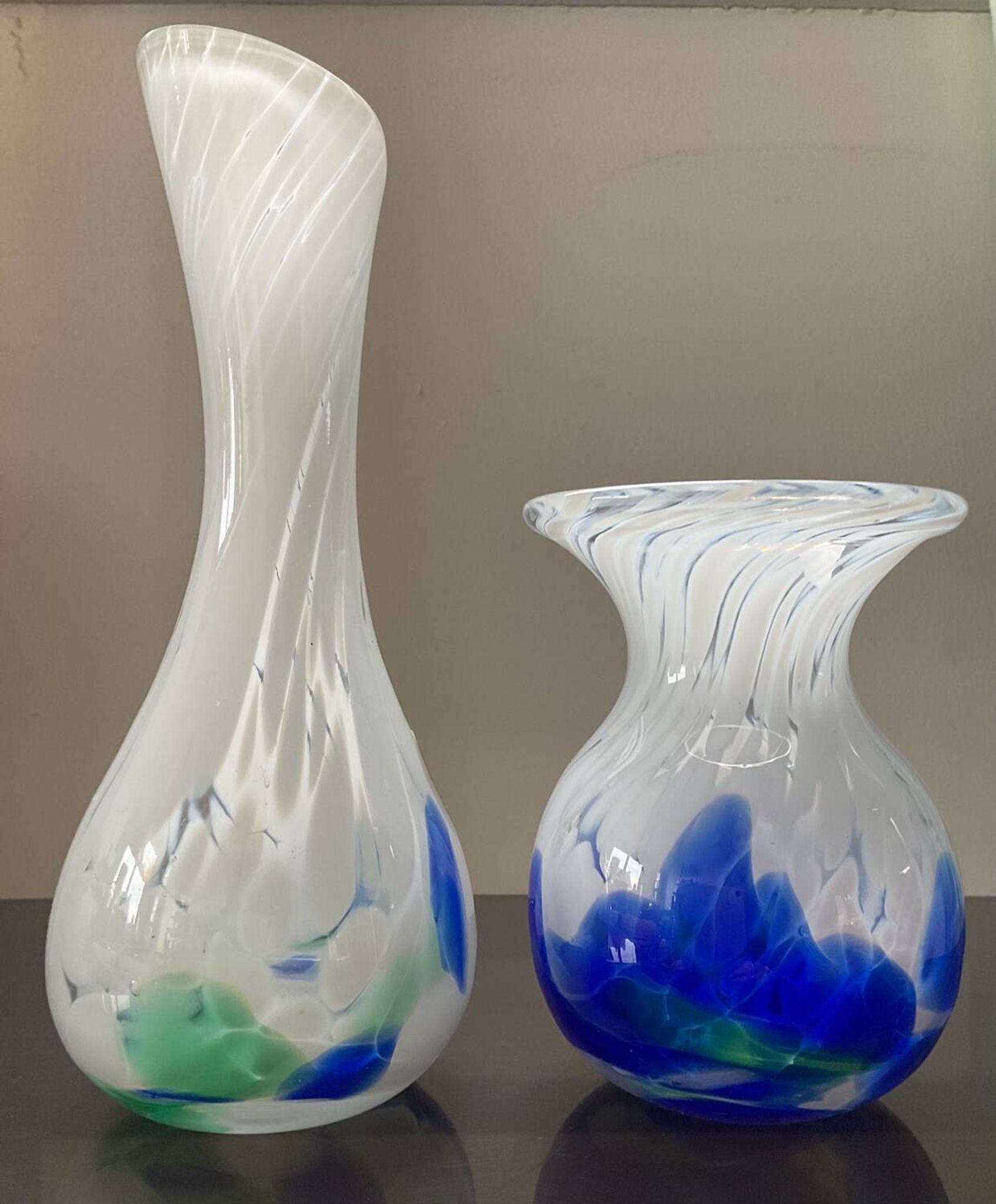 Duo de vases en pâte de verre soufflé années 70