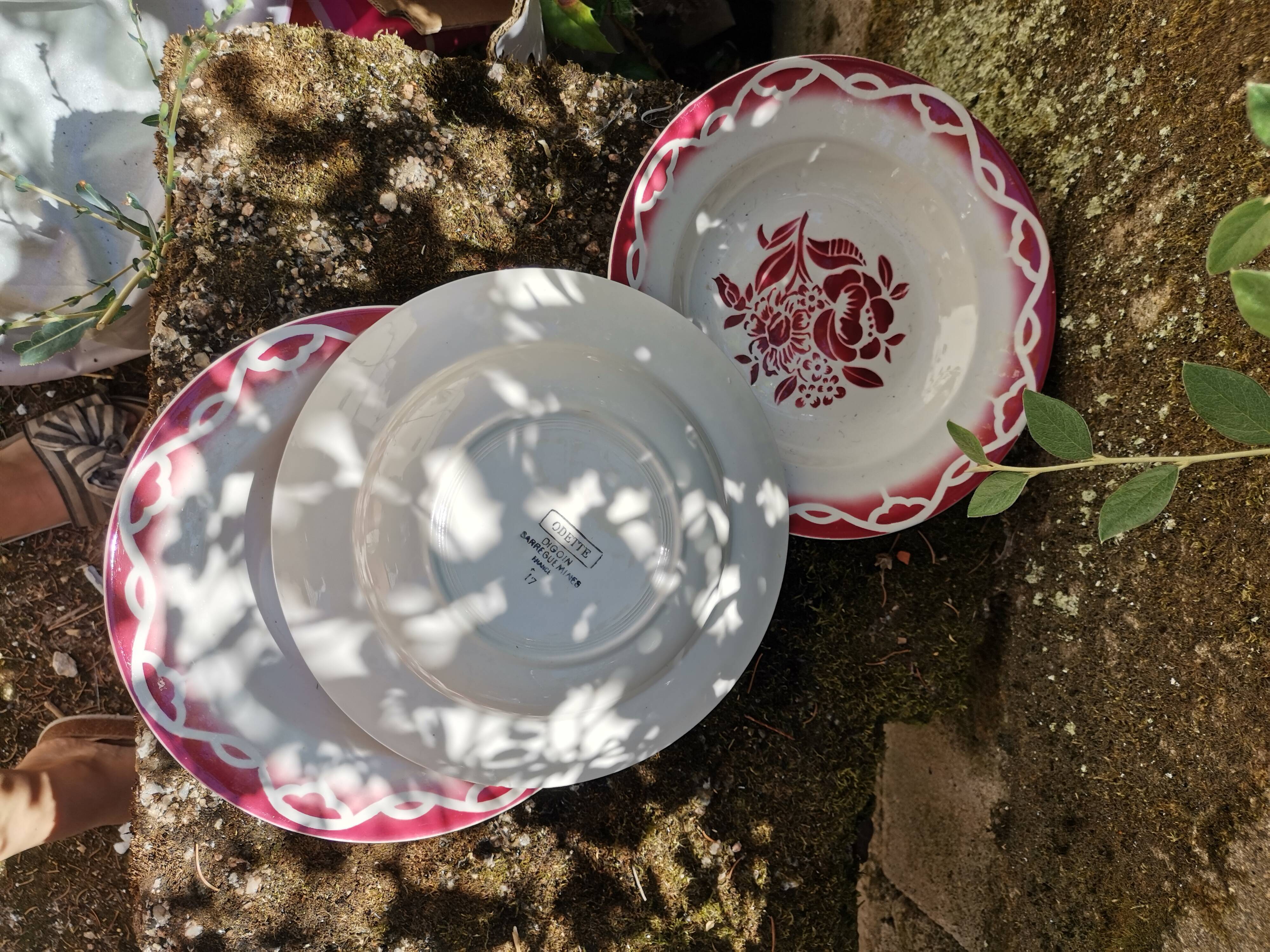 3 hollow plates Digoin Odette