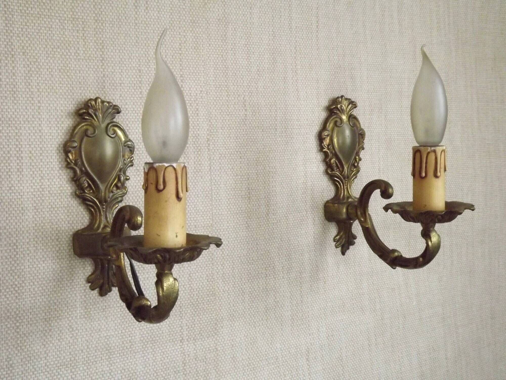 Pair of french vintage gilt bronze traditional style single wall lights 5113