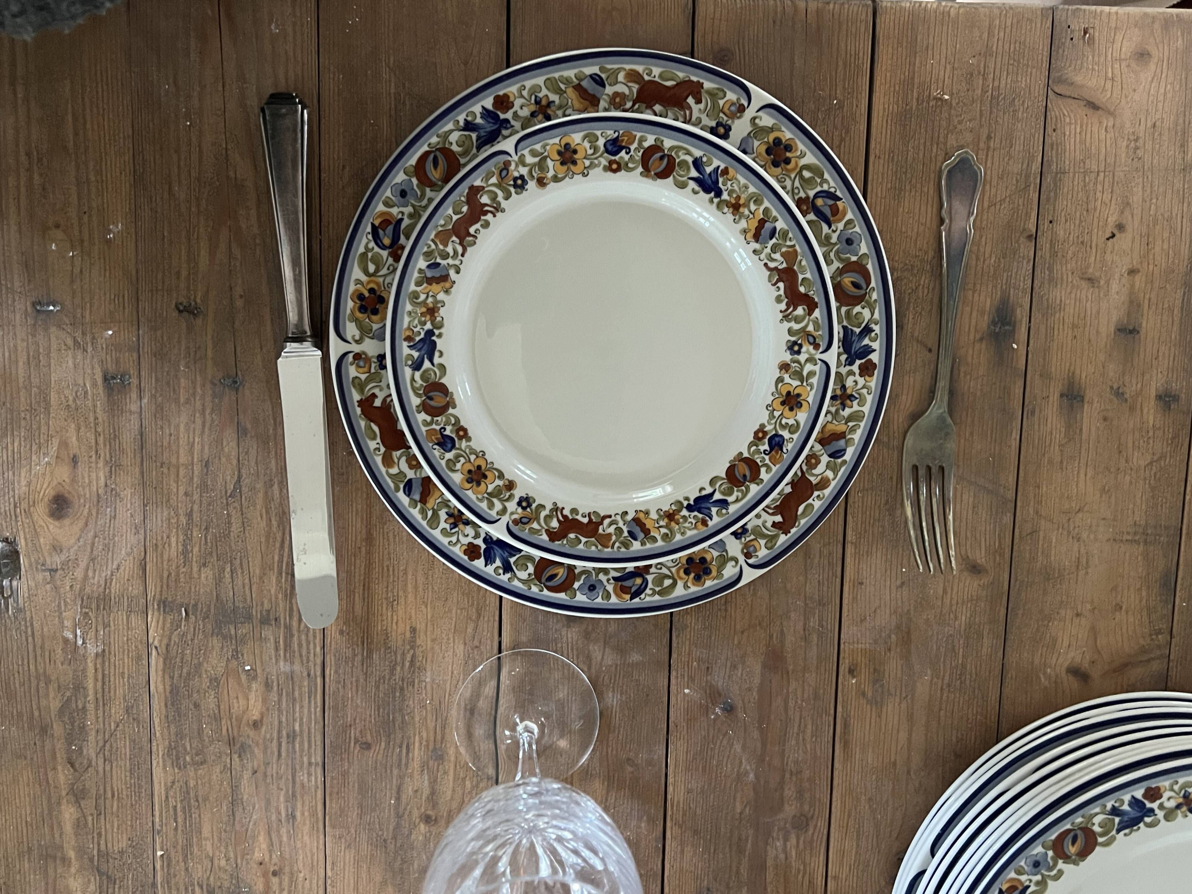Villeroy & Boch "troubadour" tableware