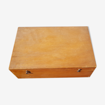 Boîte ancienne de couture en bois avec compartiment amovible