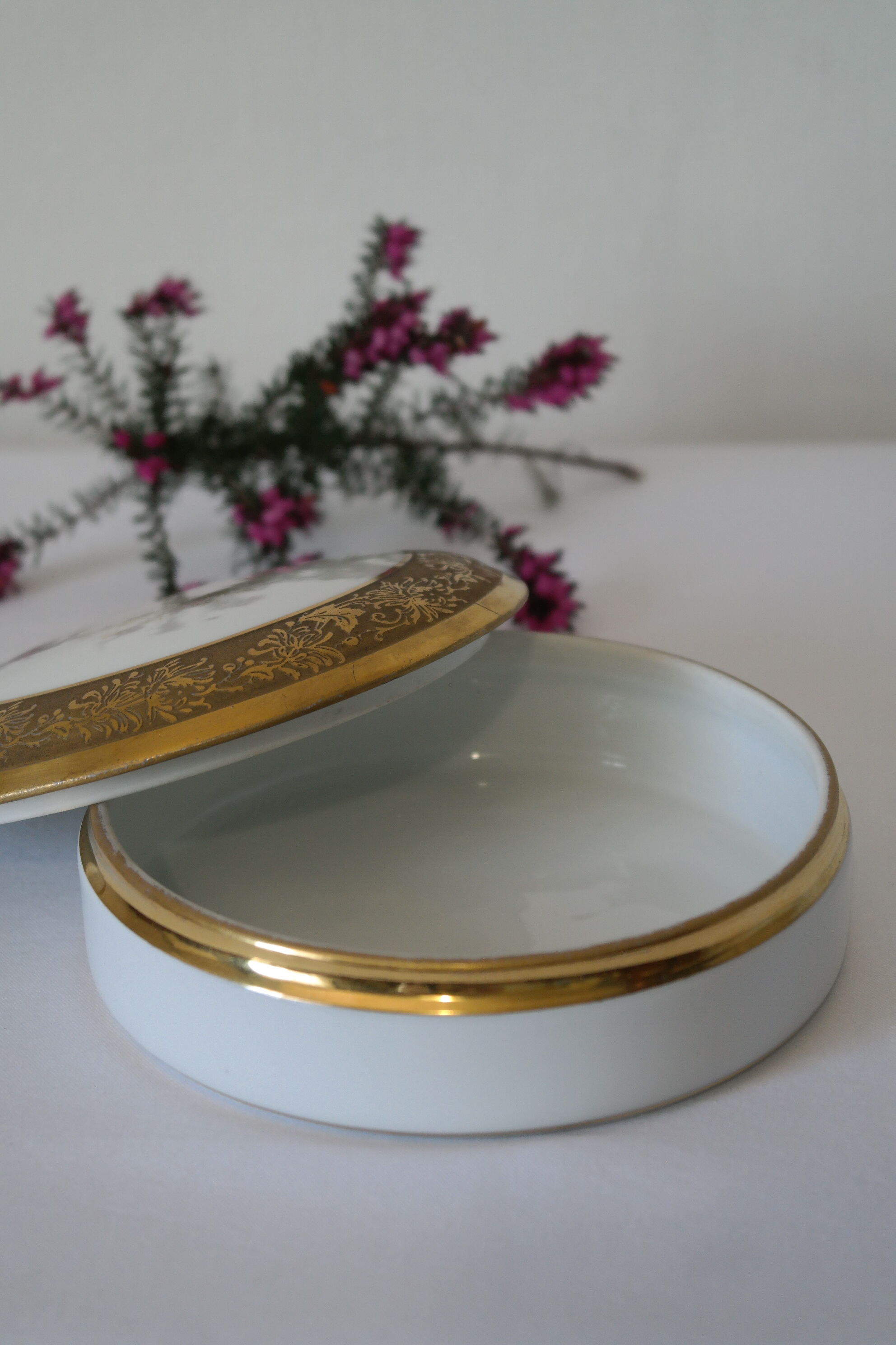 Limoges porcelain round box