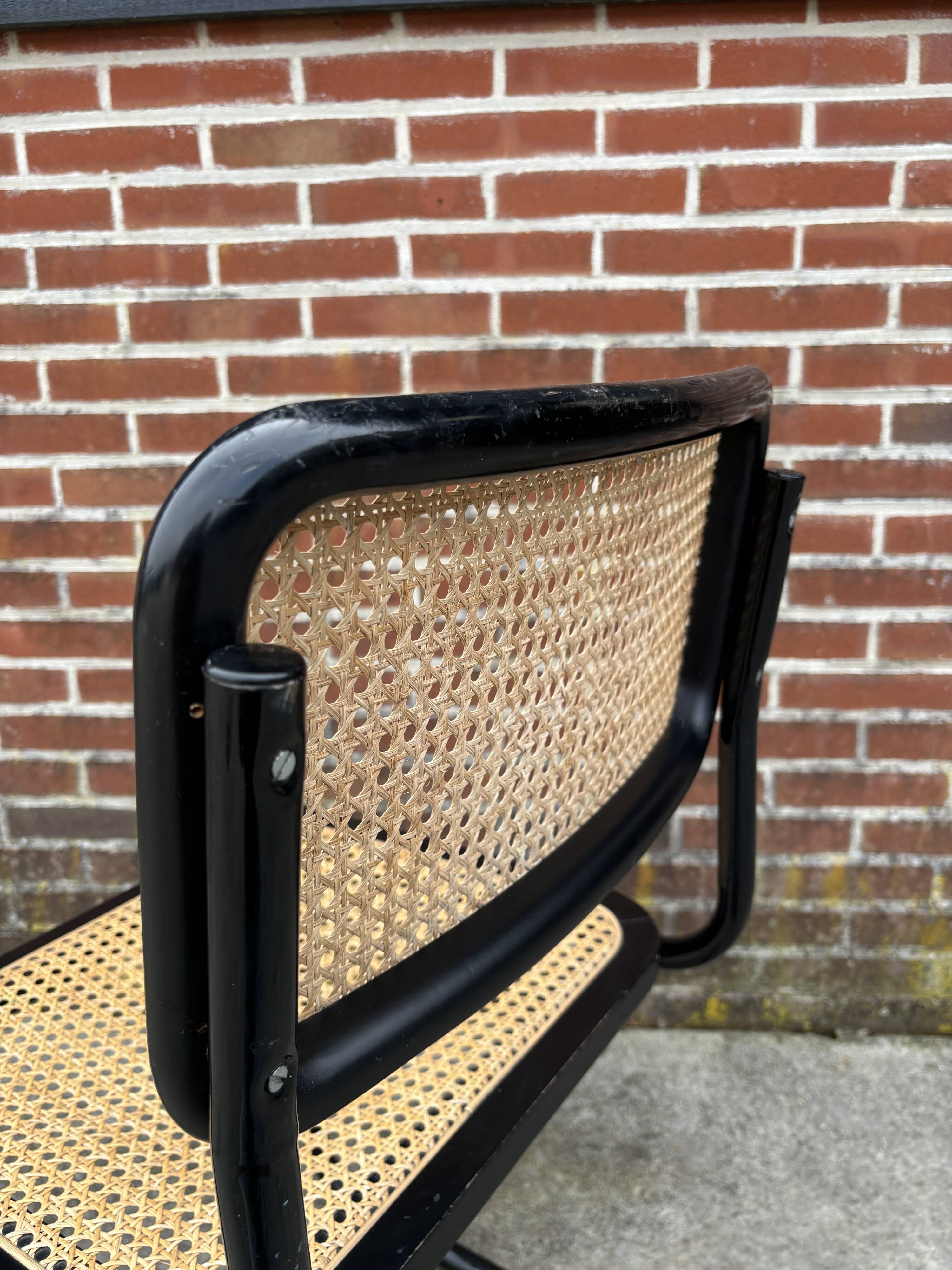 Vintage Cesca design chair b32 model in black