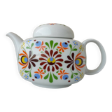 Porcelain teapot kettle